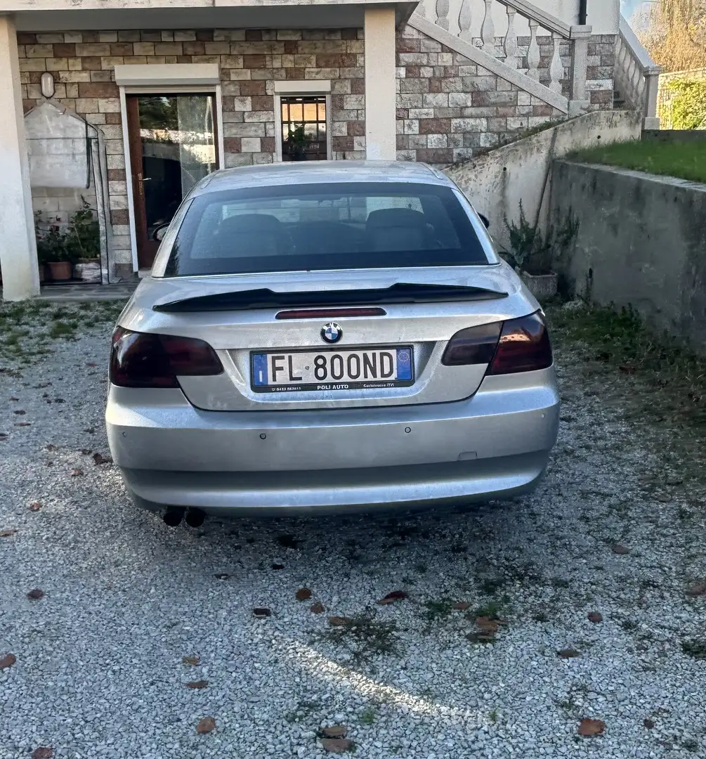 BMW 330 - 2