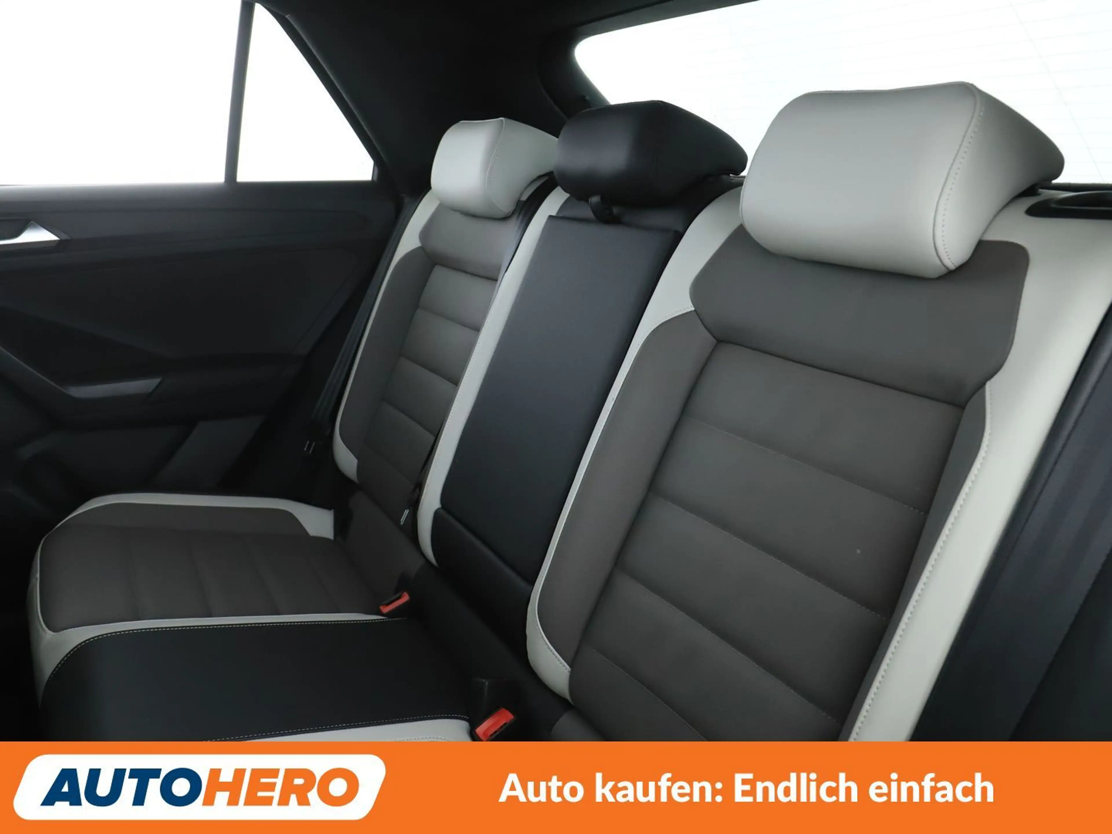 Volkswagen T-Roc 1.5 TSI ACT Sport Aut.*NAVI*VC*ACC* — photo 14