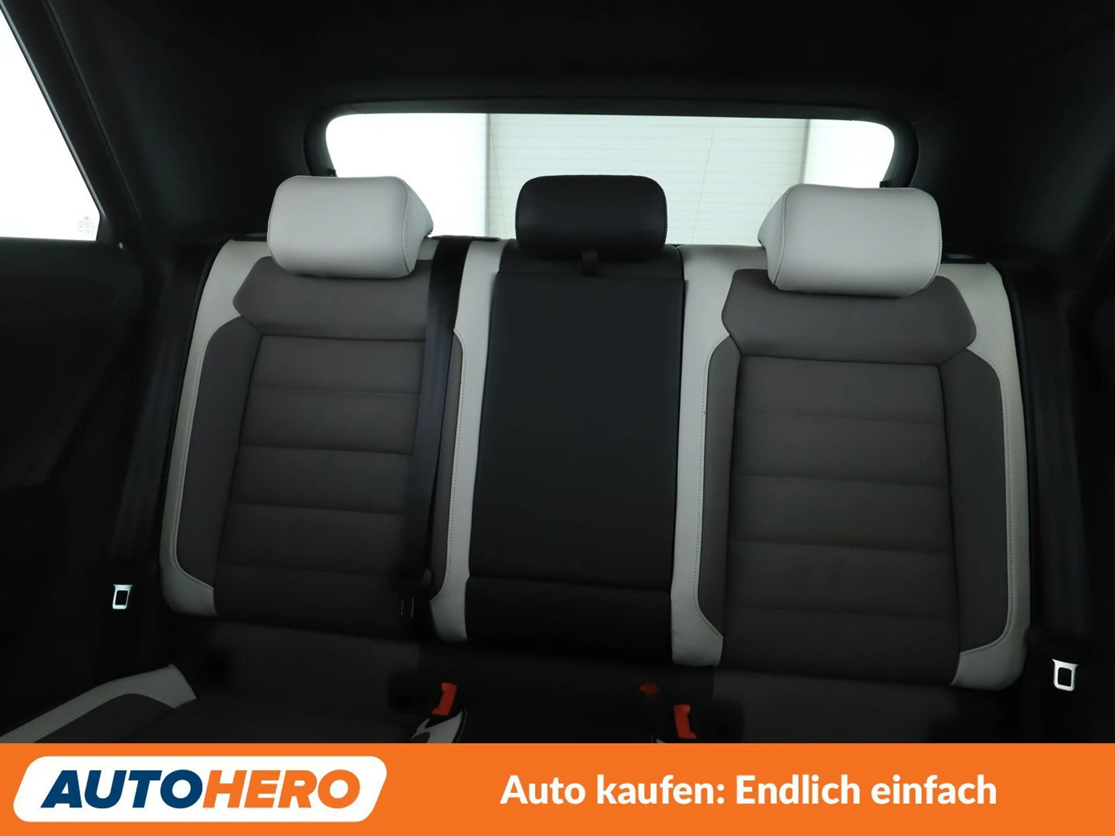 Volkswagen T-Roc 1.5 TSI ACT Sport Aut.*NAVI*VC*ACC* — photo 15