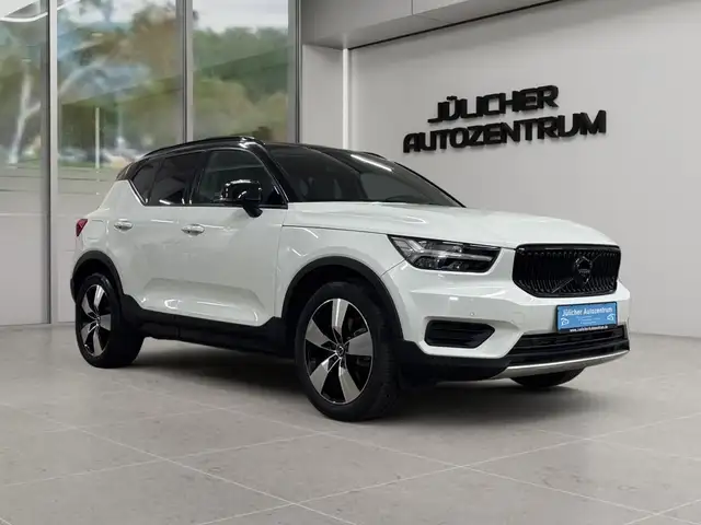 Volvo XC40 Aut., Volldigitales Cockpit, Gehob. Ausst.