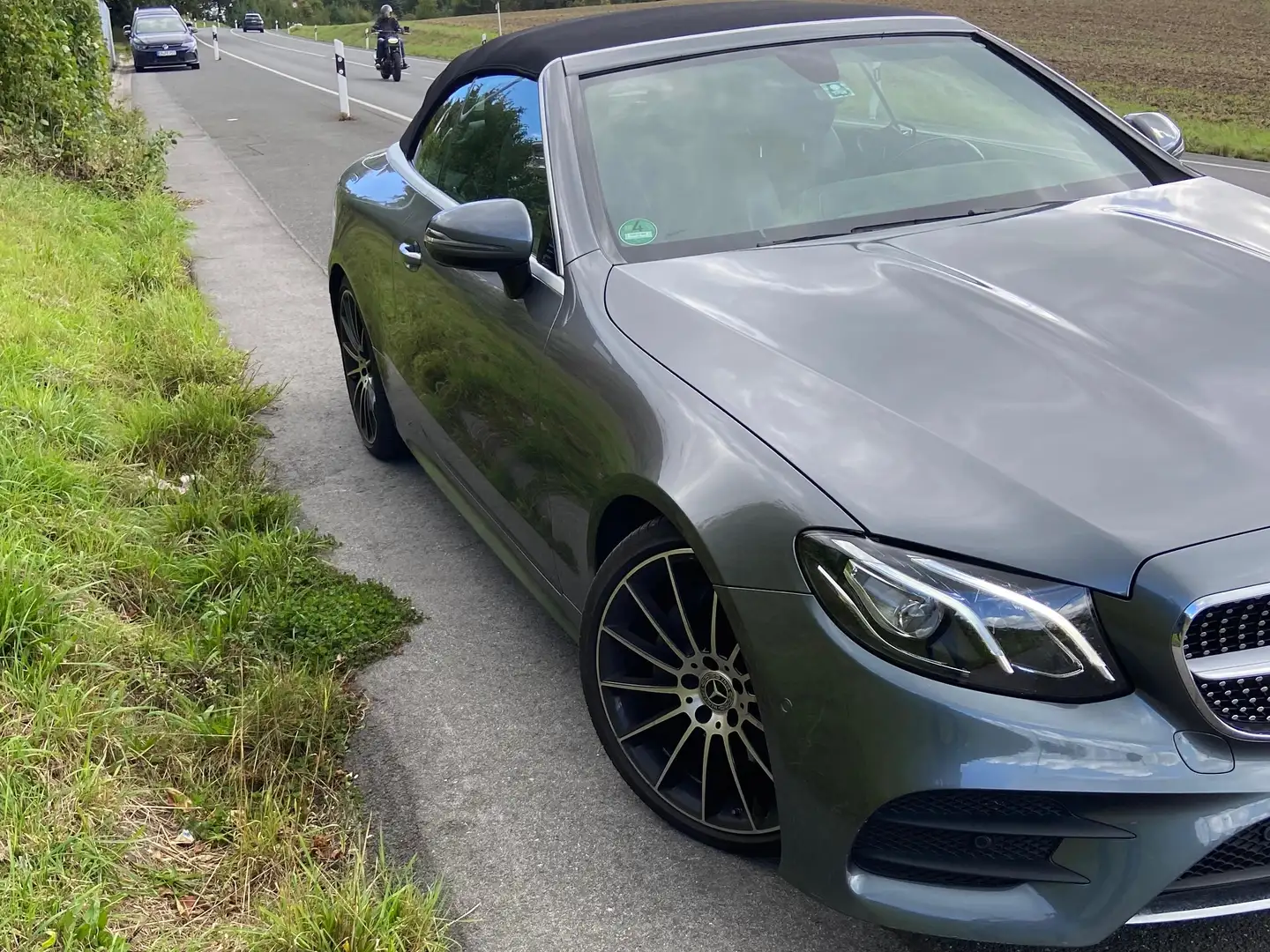 Mercedes-Benz E 200 E 200 4Matic Cabrio 9G-TRONIC AMG Line - 1