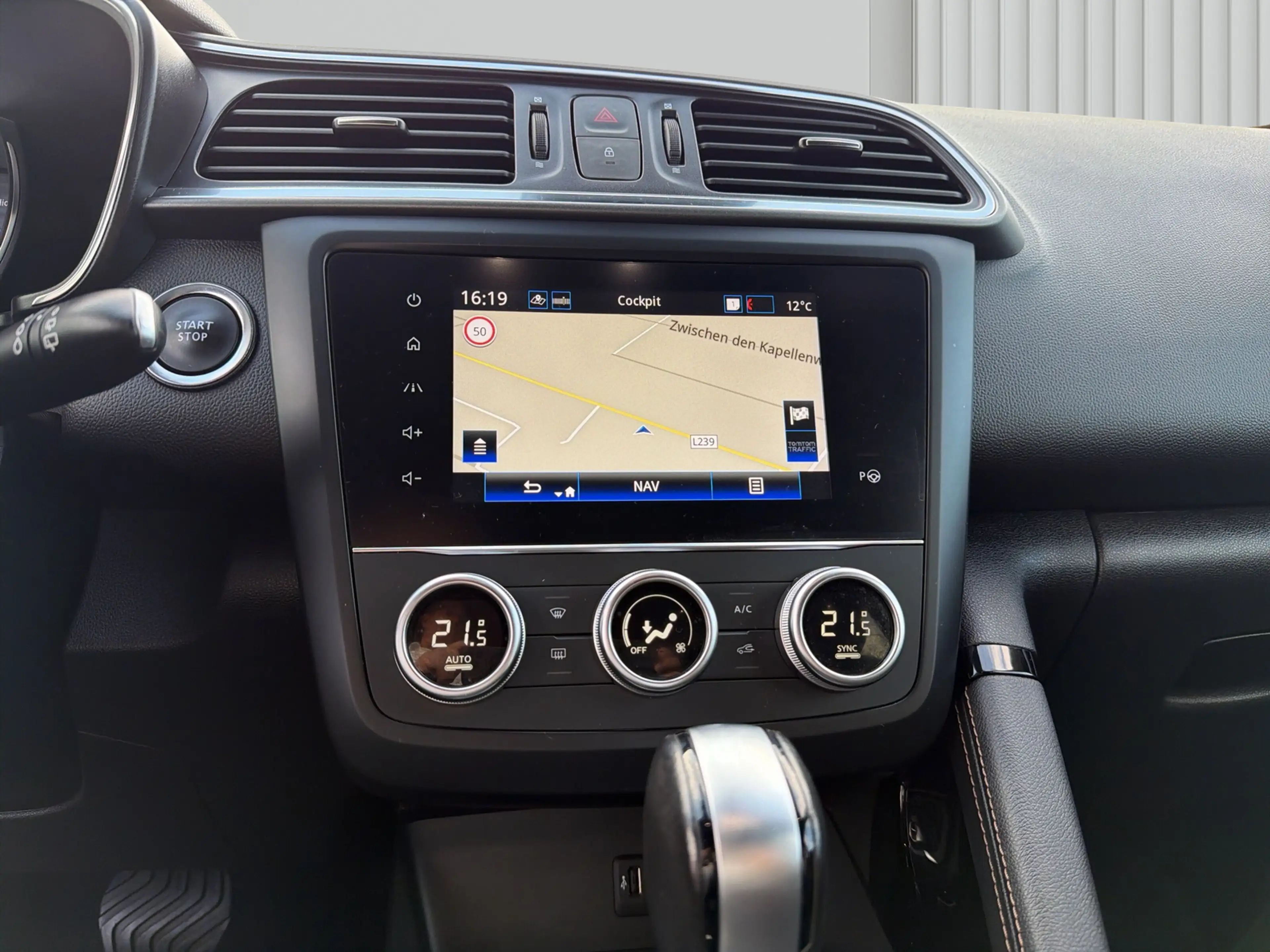Renault Kadjar Kadjar TCe 140 EDC GPF BLACK EDITION — photo 15
