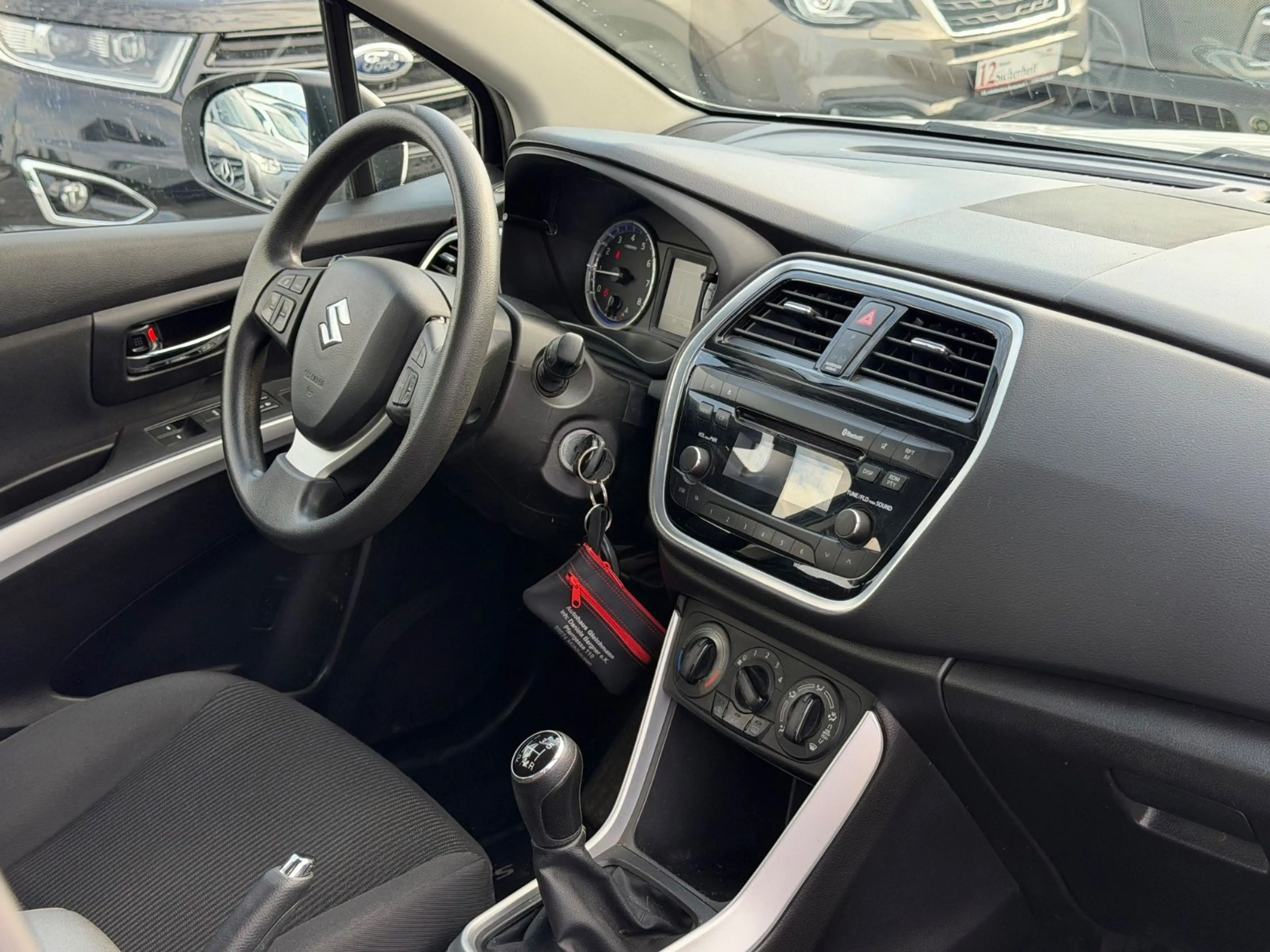 Suzuki SX4 S-Cross Comfort — photo 9
