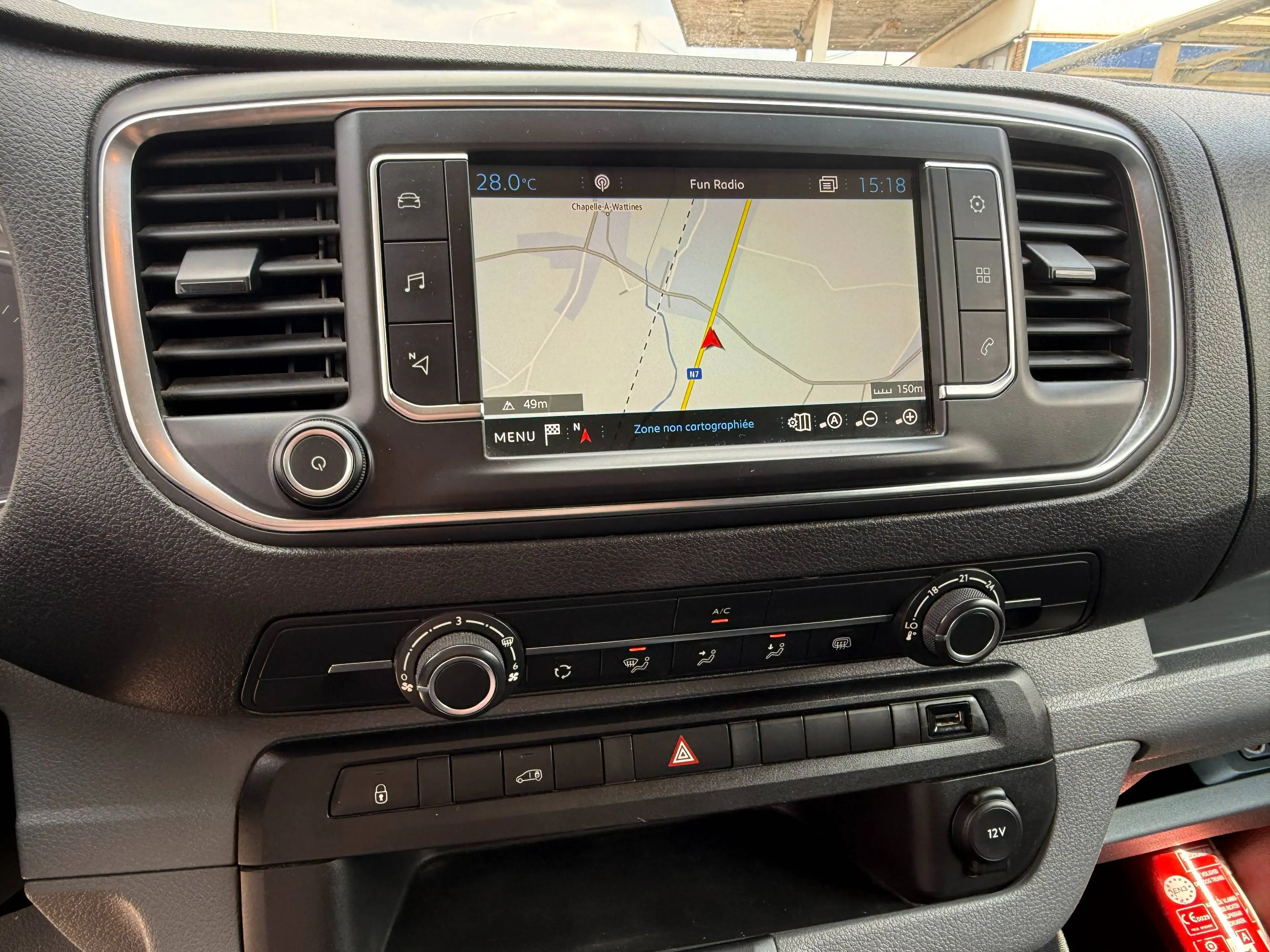 Peugeot Expert 1.6 BlueHDi L1 / 106.886 km / Capteurs avant et arrière — photo 13