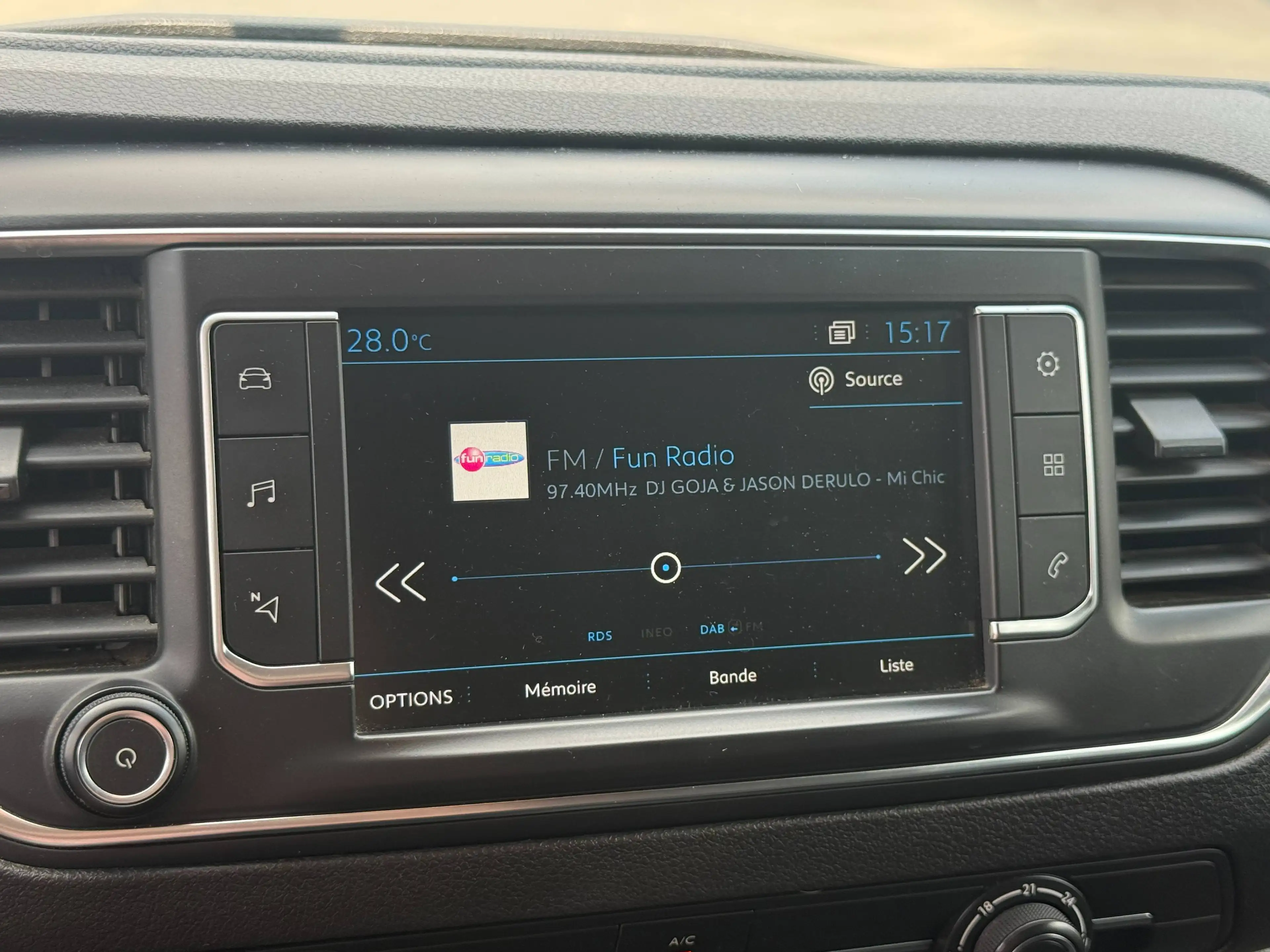 Peugeot Expert 1.6 BlueHDi L1 / 106.886 km / Capteurs avant et arrière — photo 12