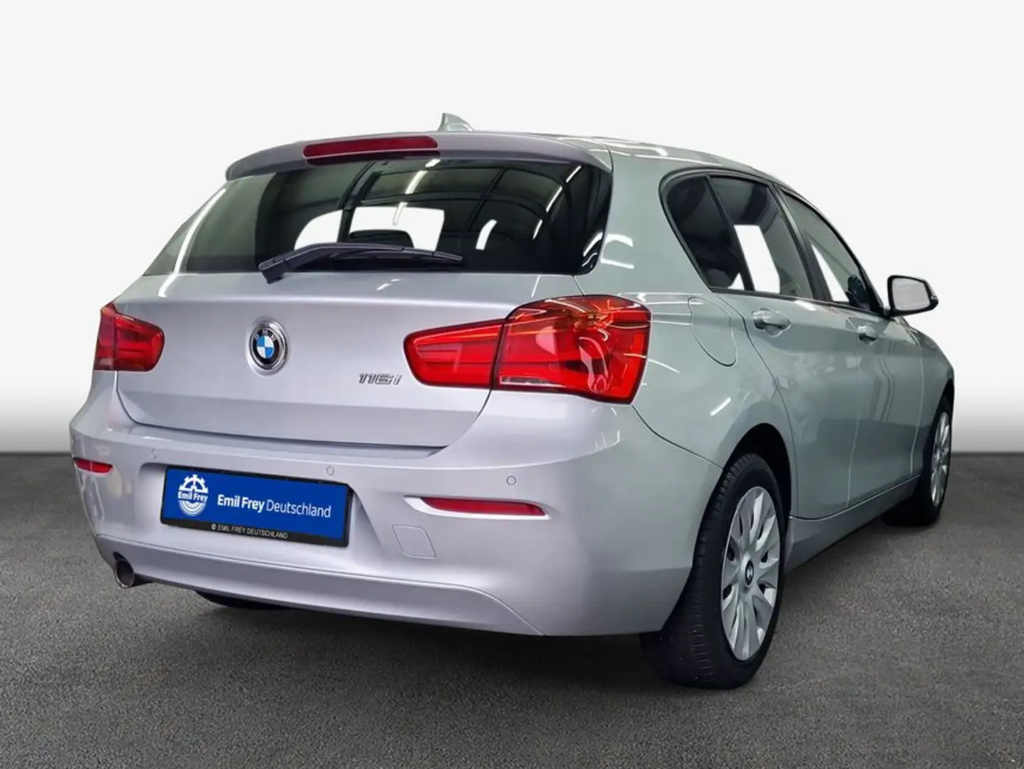BMW 116 i Argent - 2