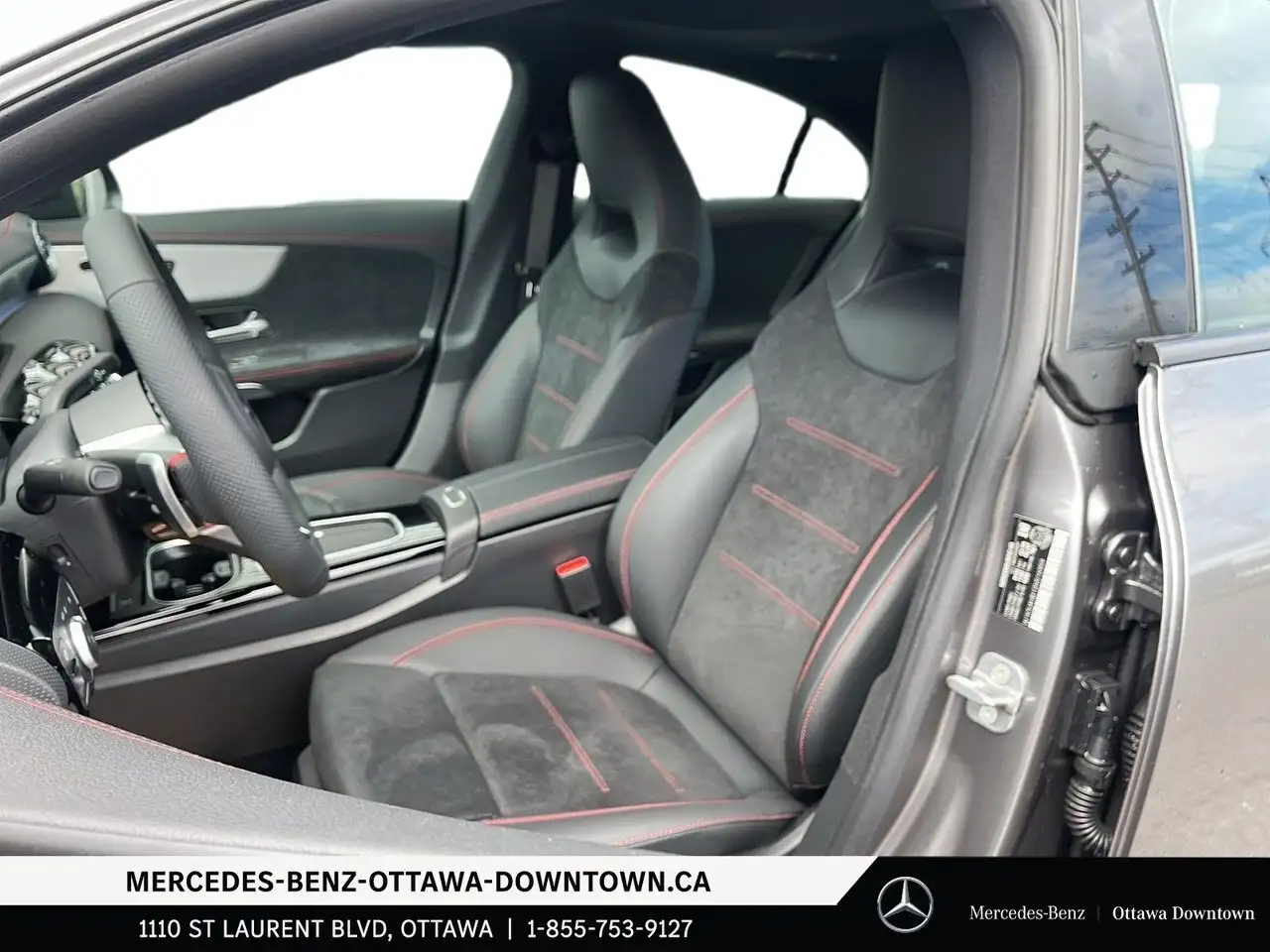 Mercedes-Benz CLA снимка Mercedes-Benz CLA