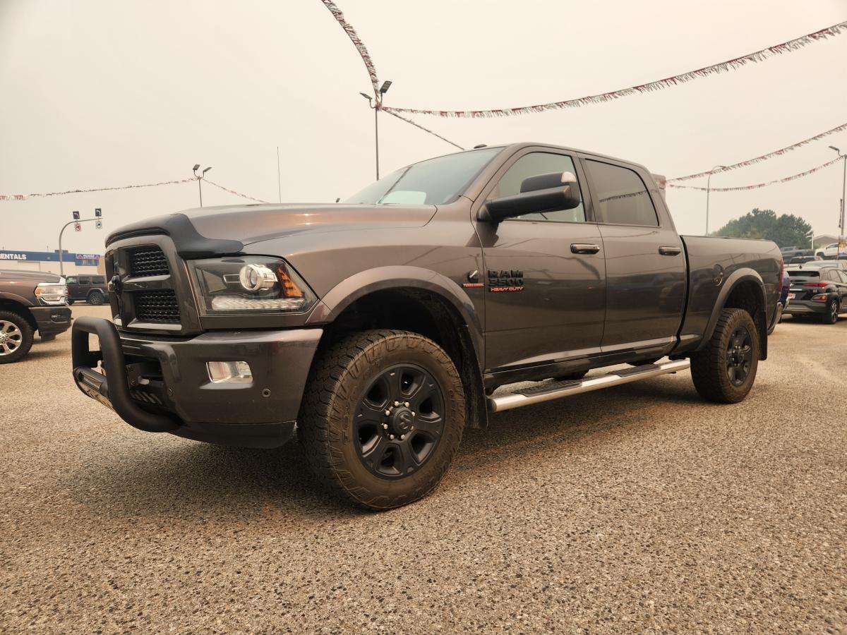Gray (Granite Crystal Metallic Clearcoat) 2016 RAM 3500 Pickup Truck Four-Wheel Drive 6-Speed Automatic