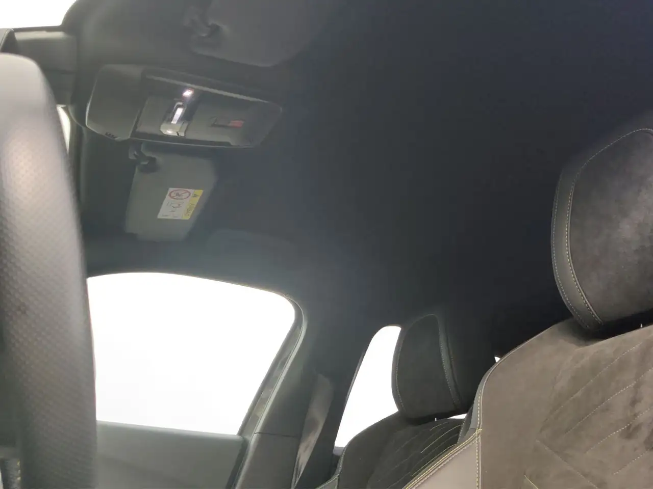 Peugeot 2008 Elektro 156 Facelift GT Alcantara Kamera Ma, миниатюра 13