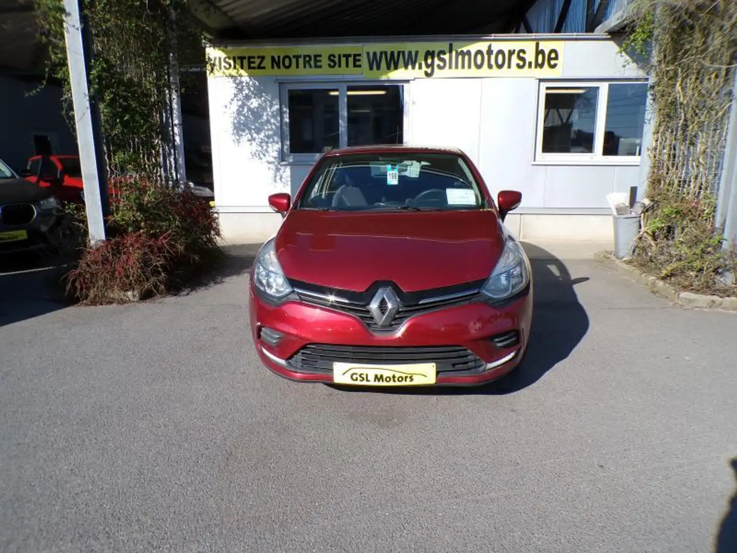 Renault Clio 0.9TCe 90cv rouge 02/17 Airco GPS Capteurs Cruise Rot - 2