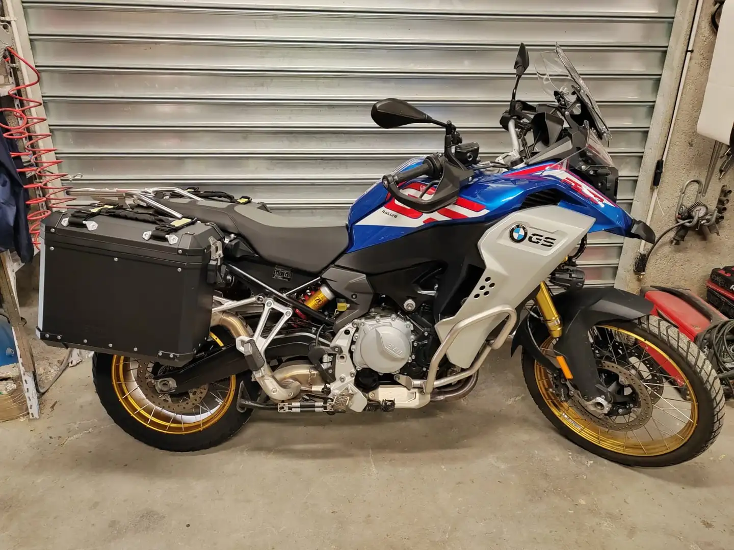 BMW F 850 GS Adventure Rally Blau - 1