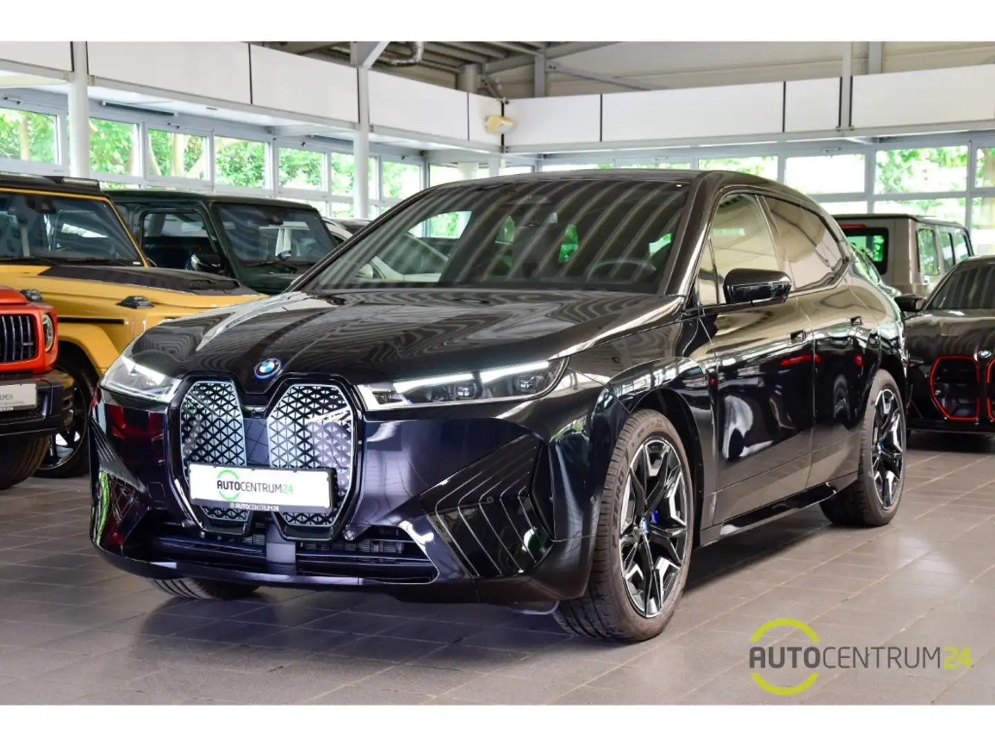 BMW iX 40 SkyLounge Massage HK HUD Soft Laser 360 Schwarz - 2