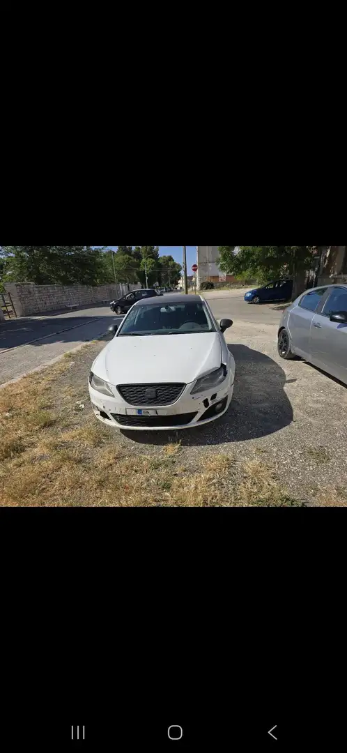 SEAT Exeo Exeo Berlina2.0 tdi cr Style c/CL Fehér - 2