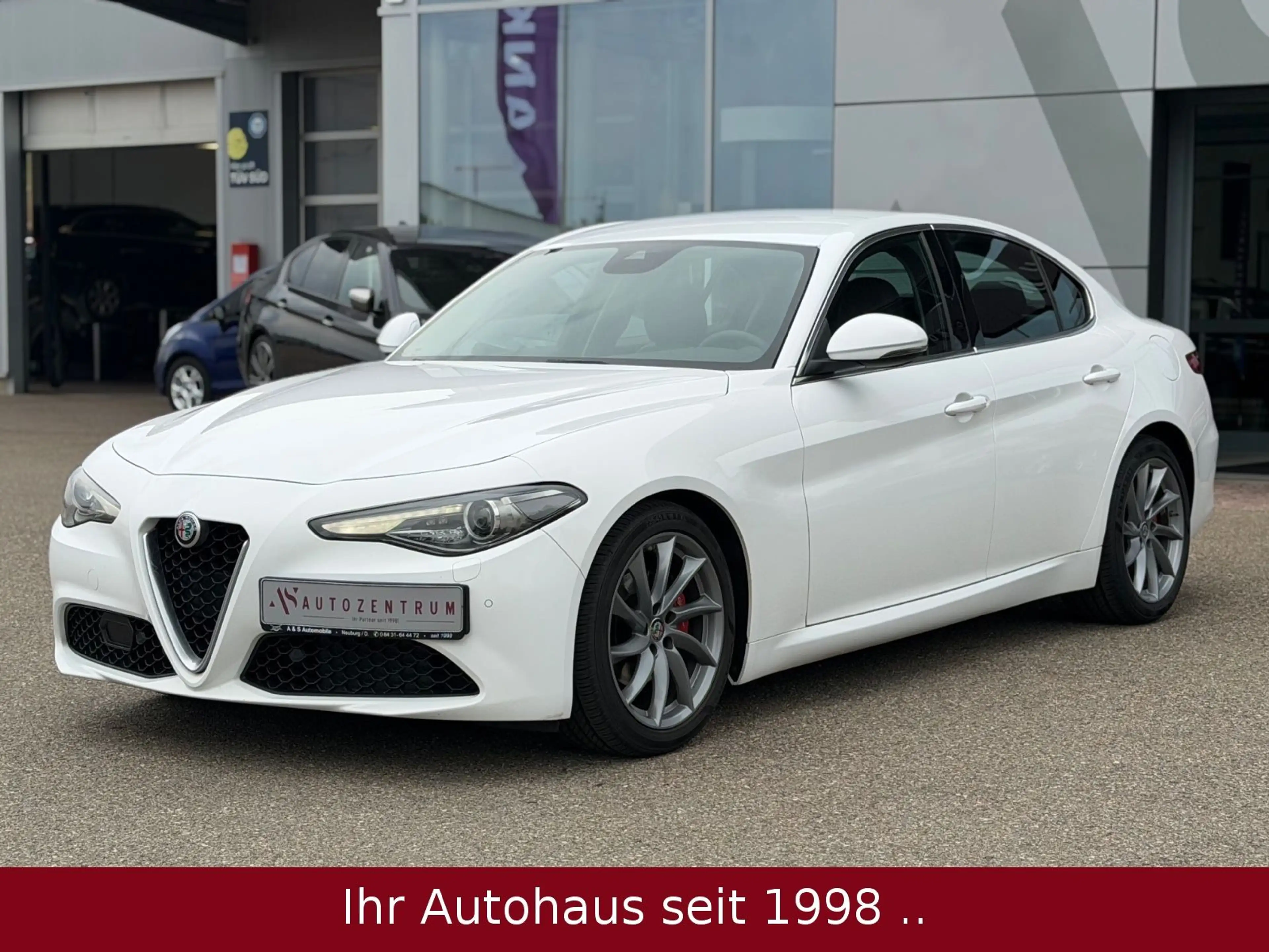 Alfa Romeo Giulia Super 2.2 JTDM *LÜCKENLOSES SCHECKHEFT* — photo 2