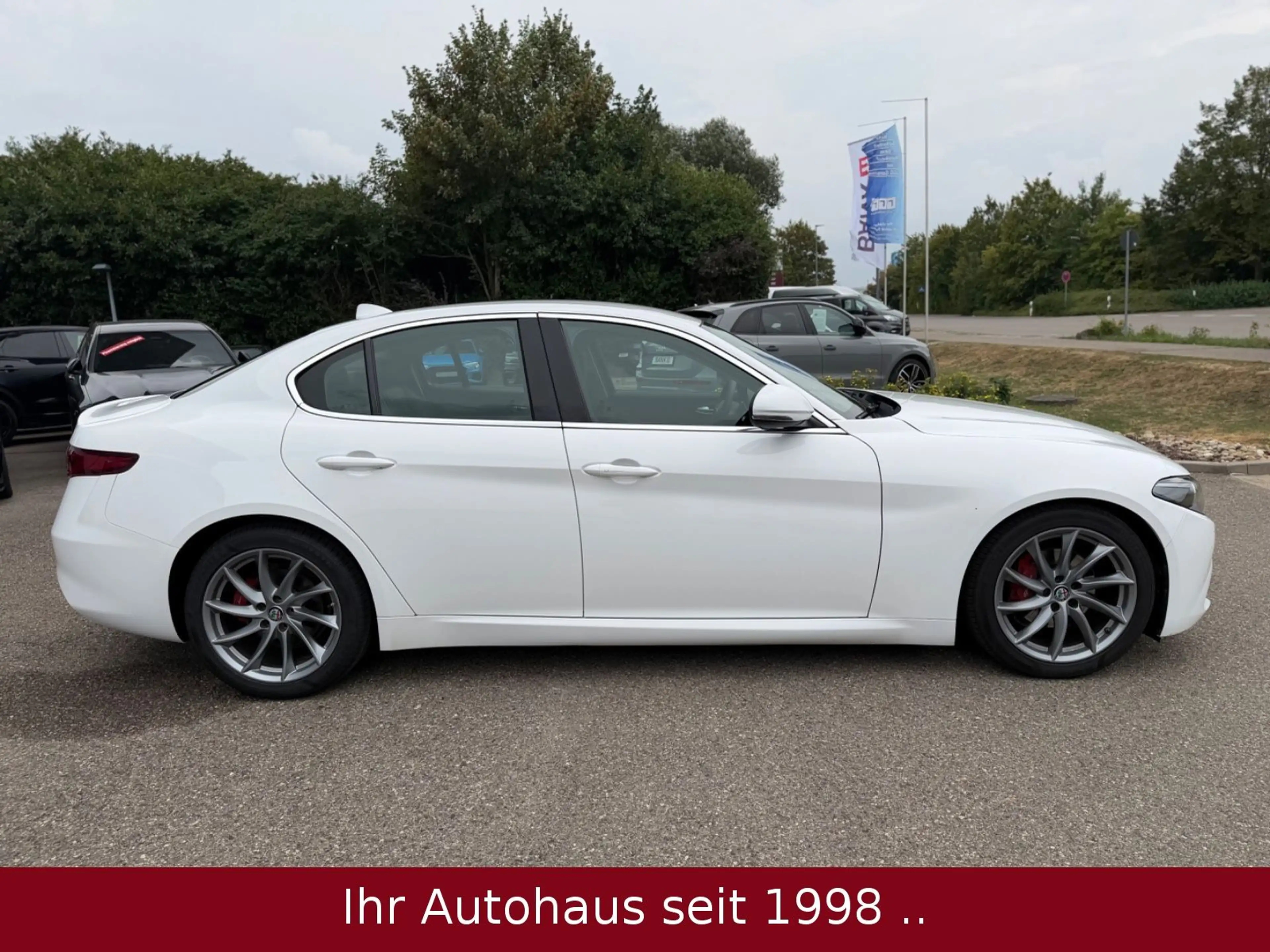 Alfa Romeo Giulia Super 2.2 JTDM *LÜCKENLOSES SCHECKHEFT* — photo 7