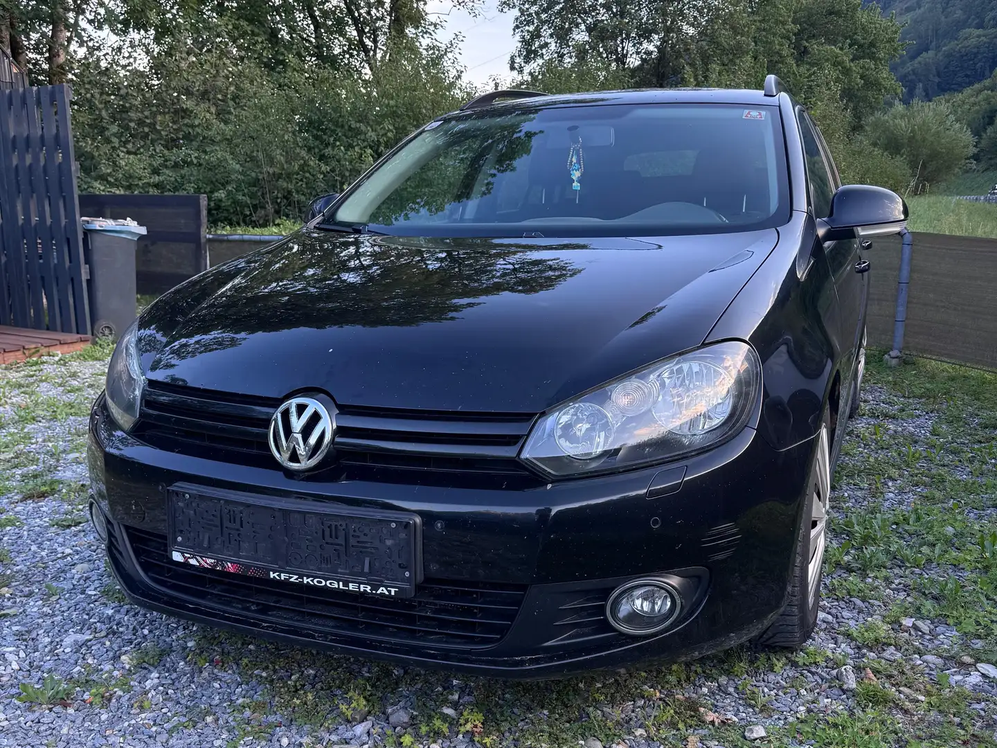 Volkswagen Golf Variant Golf Variant Trendline 1,6 TDI DPF Trendline Schwarz - 2