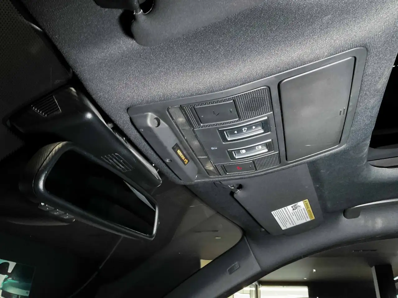 Jaguar F-Pace photo Jaguar F-Pace