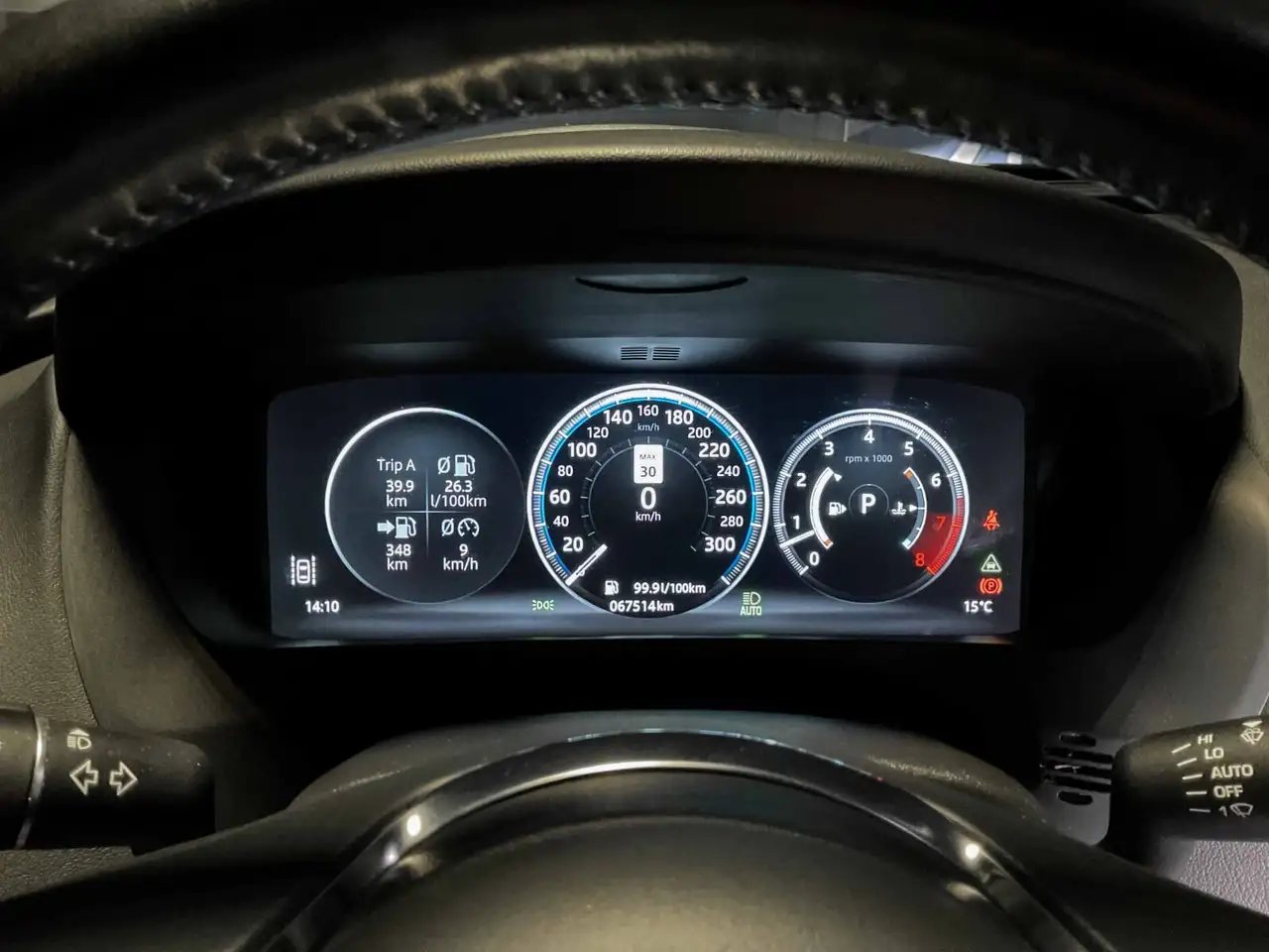 Jaguar F-Pace photo Jaguar F-Pace