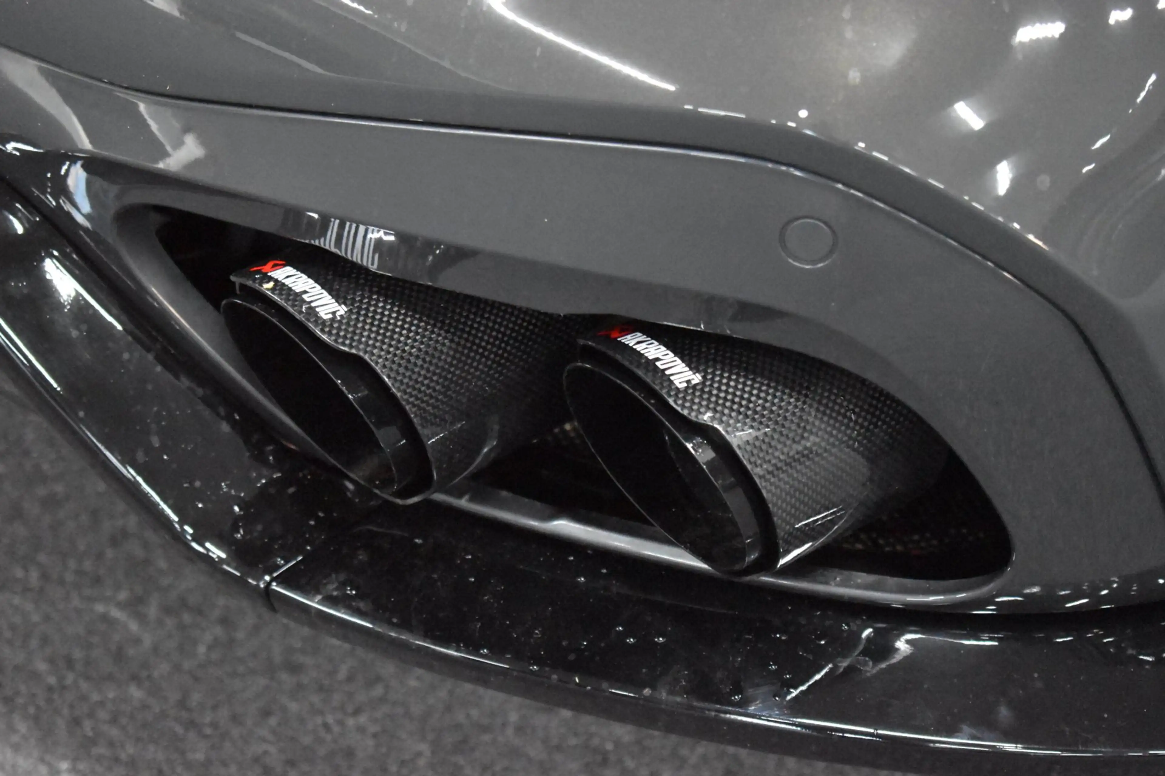 BMW X5 45e M-Sport xDrive 394pk | AKRAPOVIC | MASSAGE | A — photo 15
