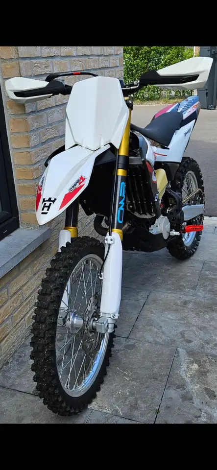 Husqvarna TC 449