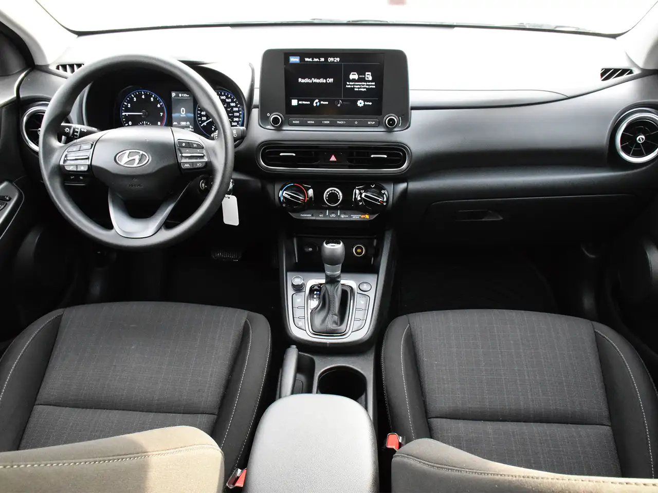 Hyundai KONA снимка Hyundai KONA