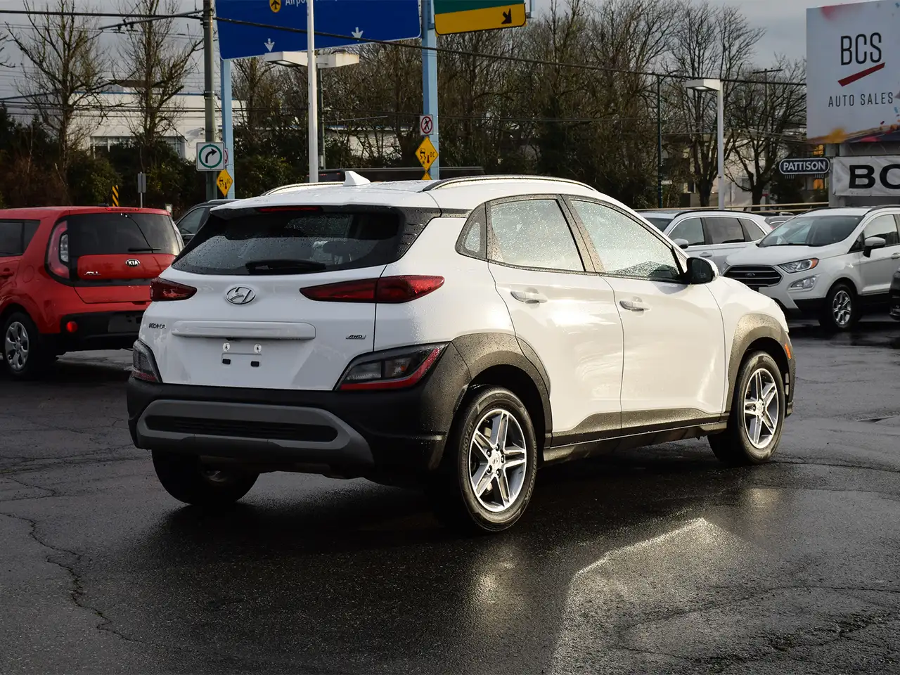 Hyundai KONA снимка Hyundai KONA