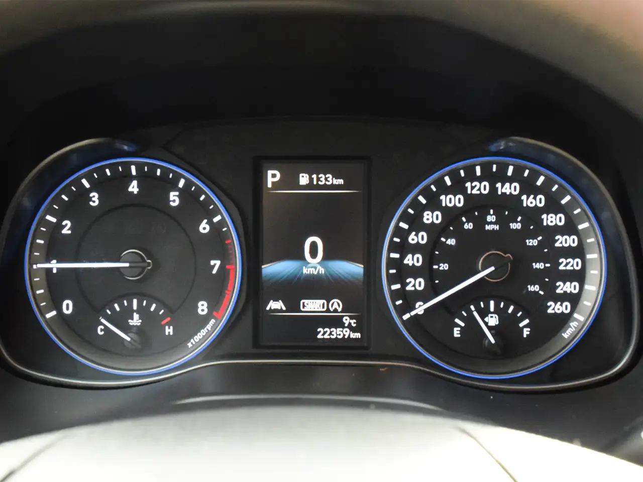 Hyundai KONA снимка Hyundai KONA