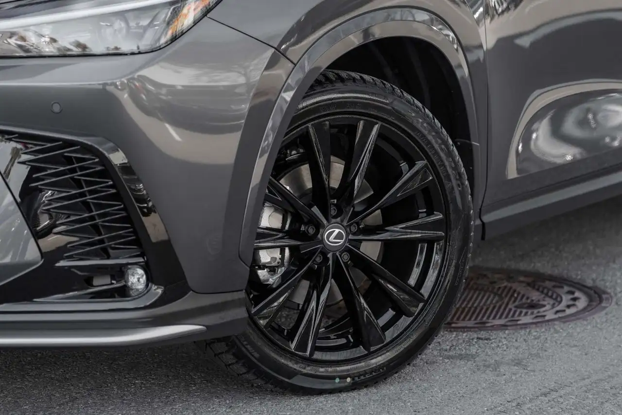 Lexus NX снимка Lexus NX