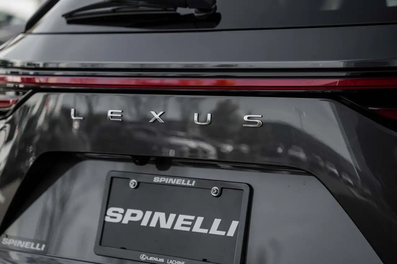 Lexus NX снимка Lexus NX