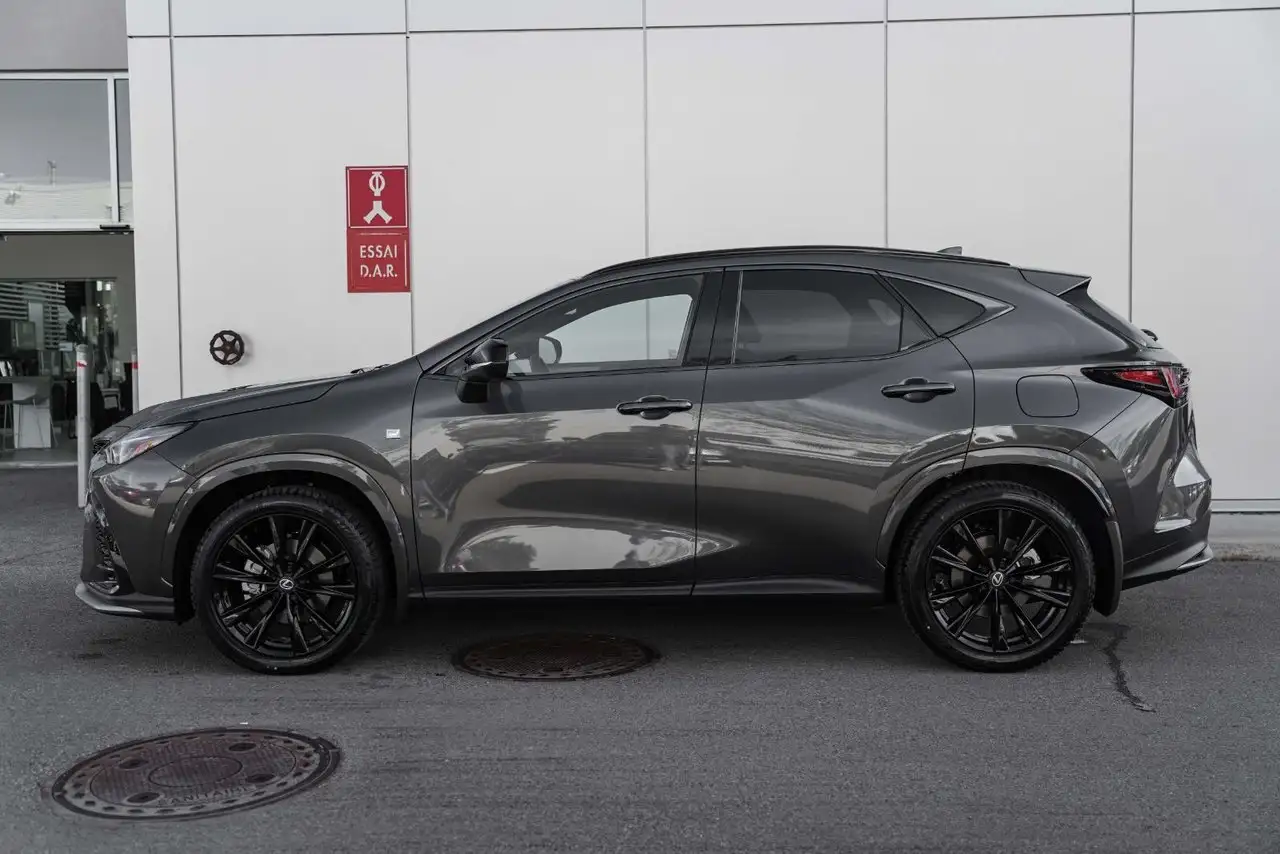 Lexus NX снимка Lexus NX