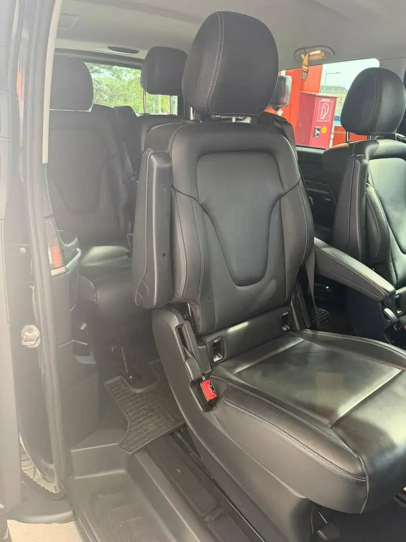 Mercedes-Benz V 300 V 300 d Kombi 4MATIC extralang Avantgarde A-Edition Aut. Avantgarde A-Edition Schwarz - 2