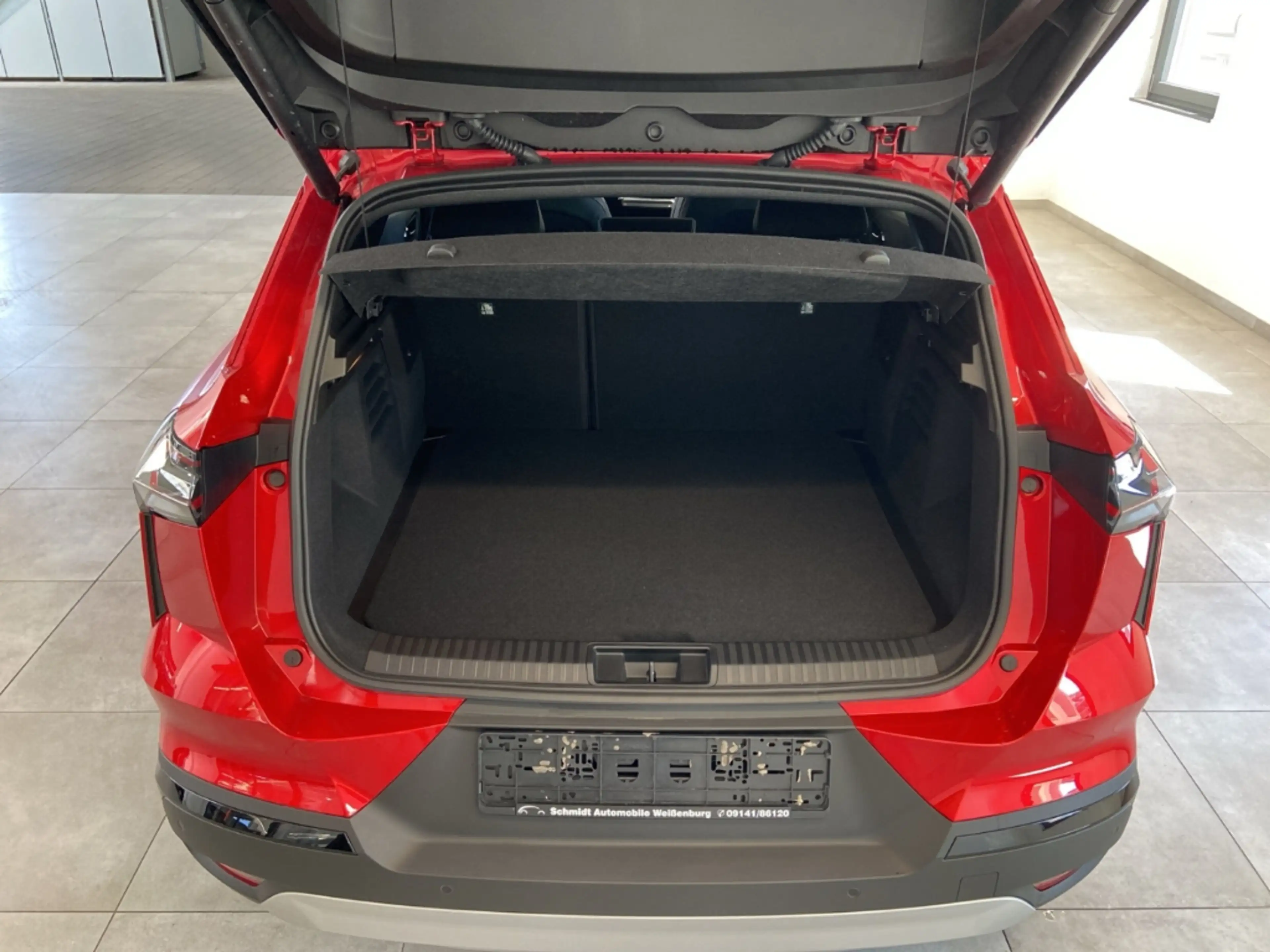 Mitsubishi Grandis 1.3 Diamant TOP HK Pano 360° eHeckklappe — photo 6