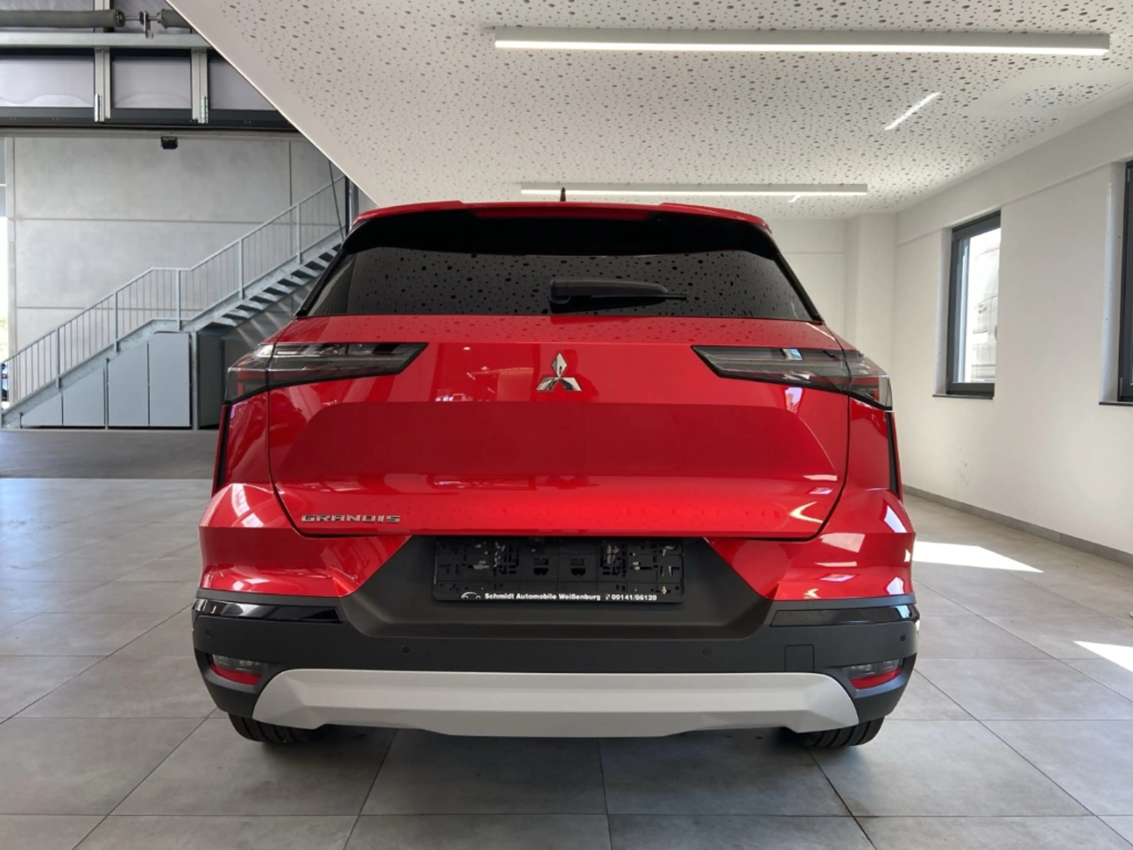 Mitsubishi Grandis 1.3 Diamant TOP HK Pano 360° eHeckklappe — photo 3