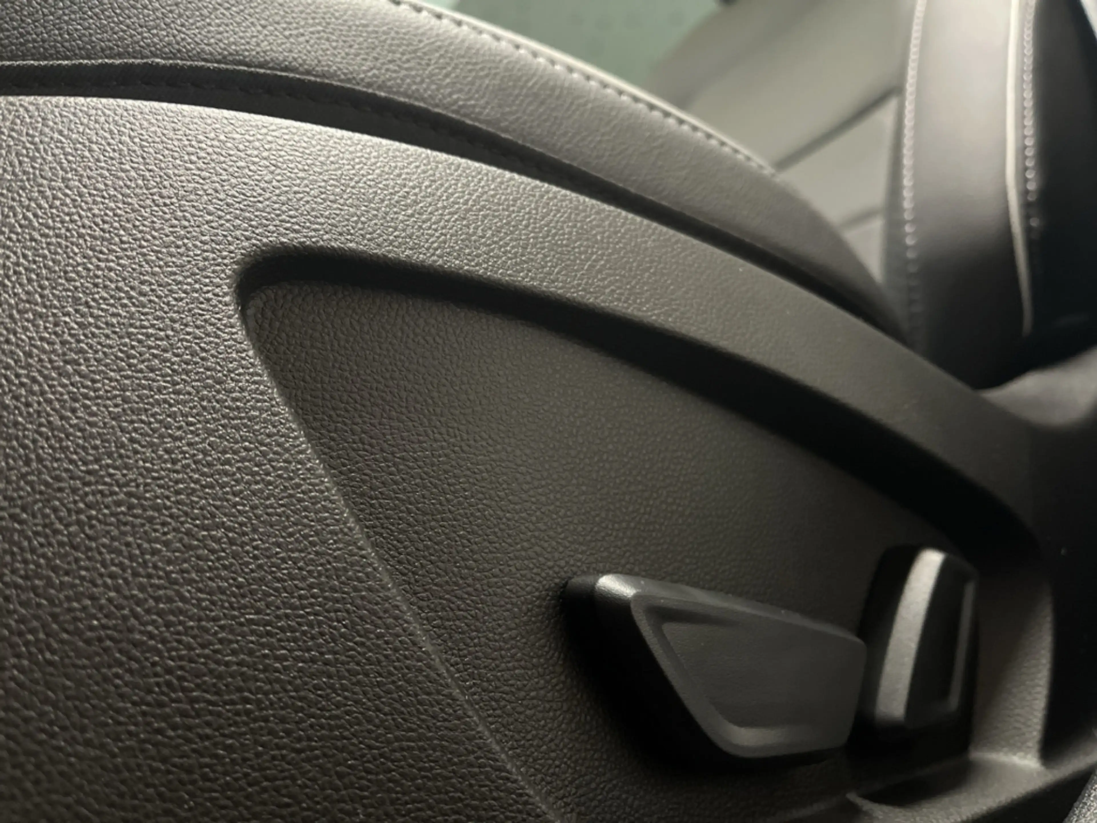Mitsubishi Grandis 1.3 Diamant TOP HK Pano 360° eHeckklappe — photo 9