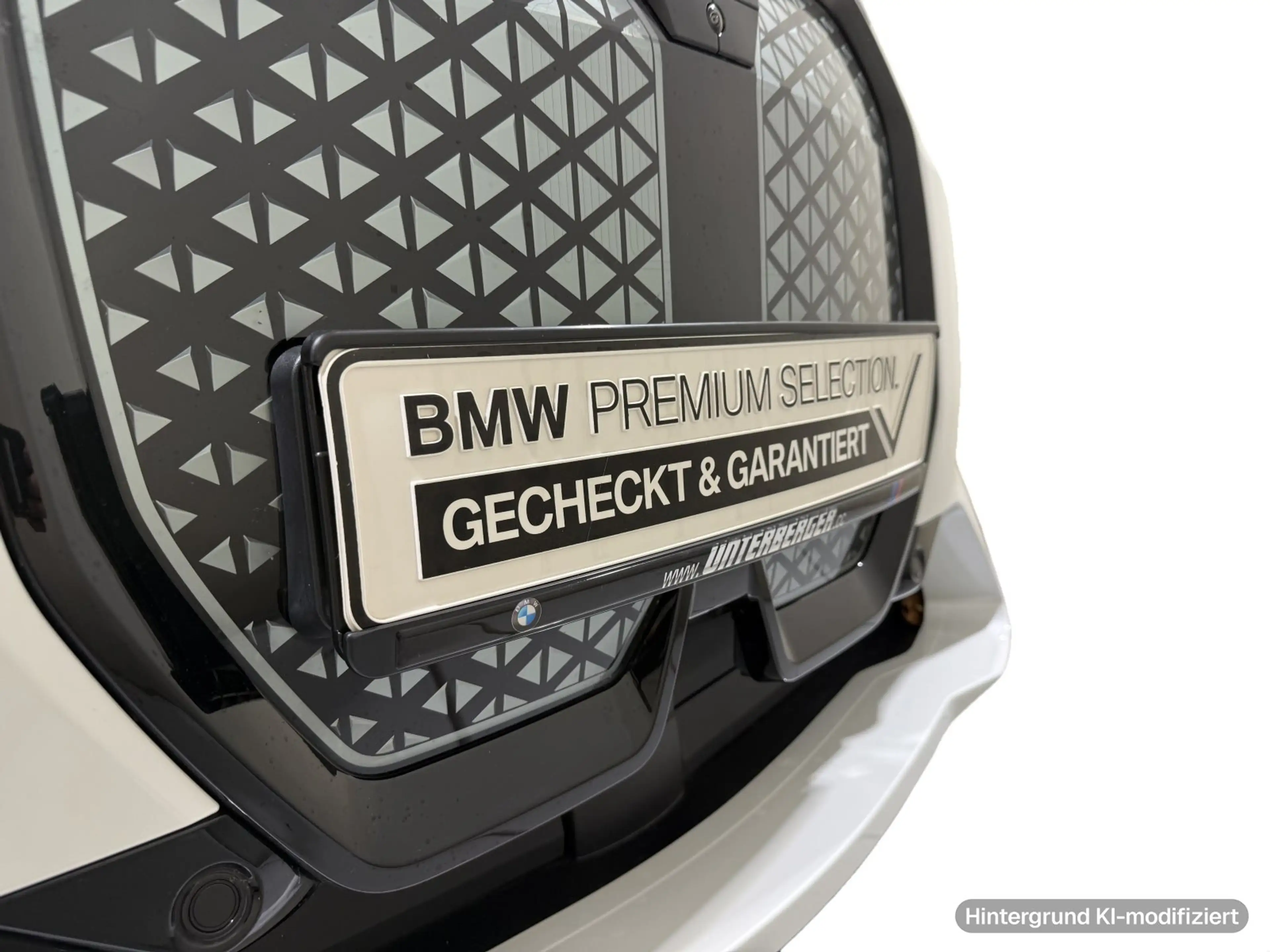BMW iX xDrive40 Sportpaket AHK B&W ACC 360 HUD Laser — photo 7