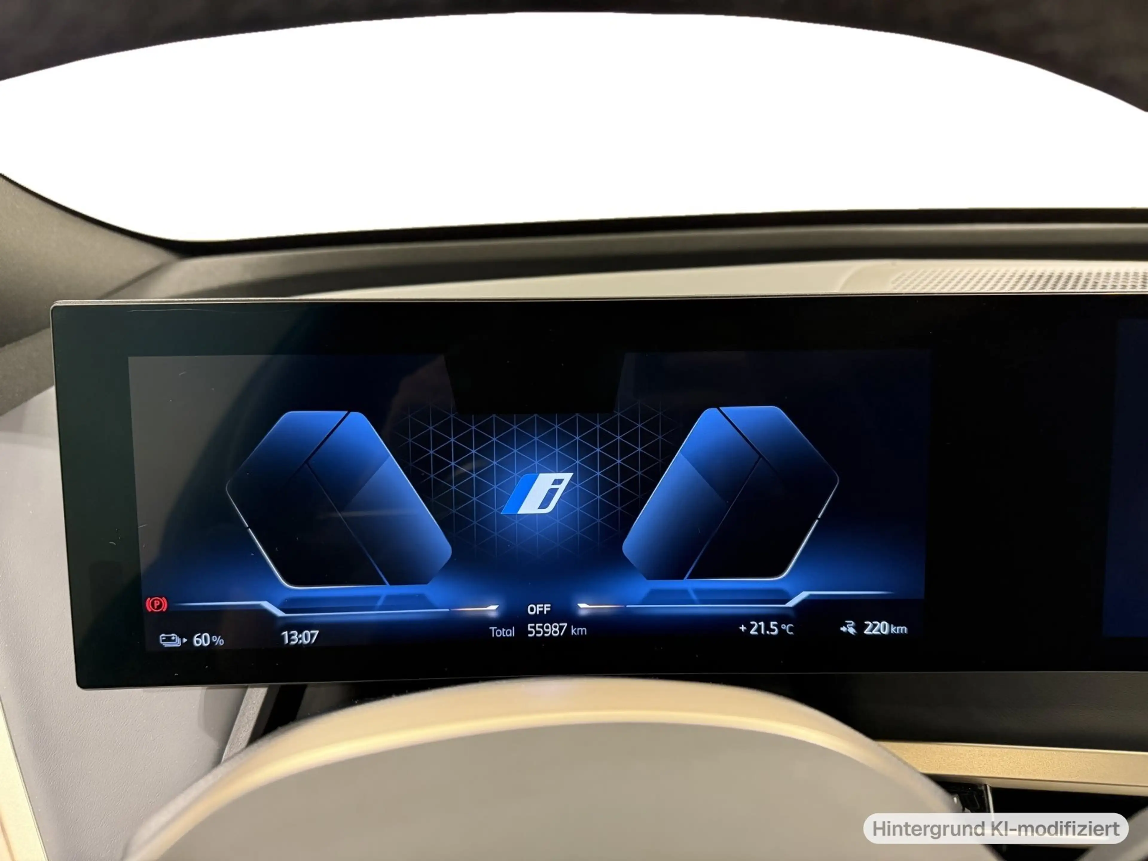 BMW iX xDrive40 Sportpaket AHK B&W ACC 360 HUD Laser — photo 13
