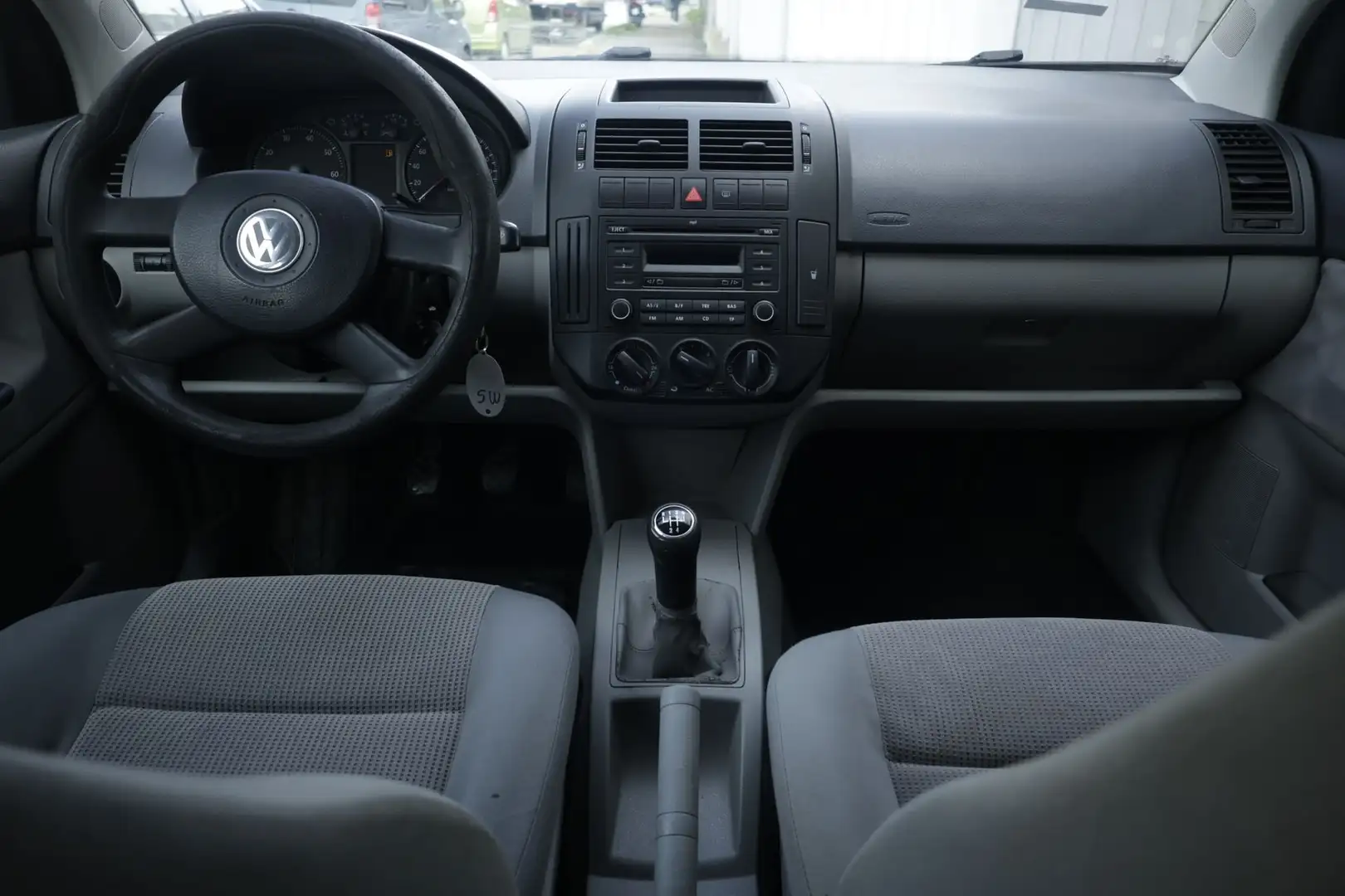 Volkswagen Polo Volkswagen Polo 1.2/64CV 12V 5p. Comfortline Unic Сірий - 2