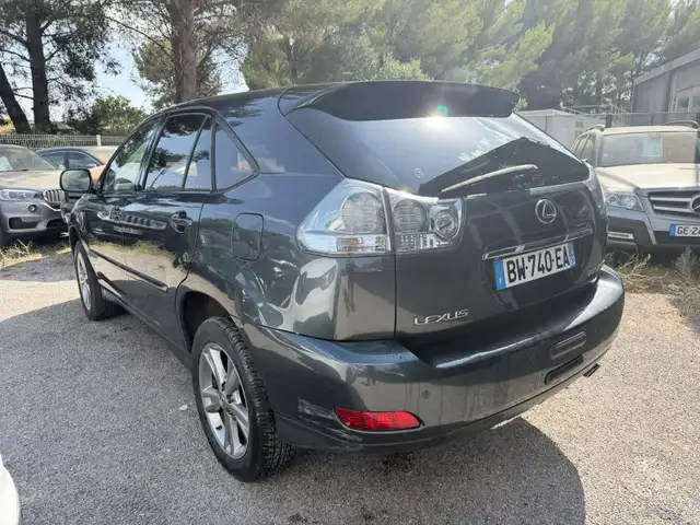 Lexus RX view 2