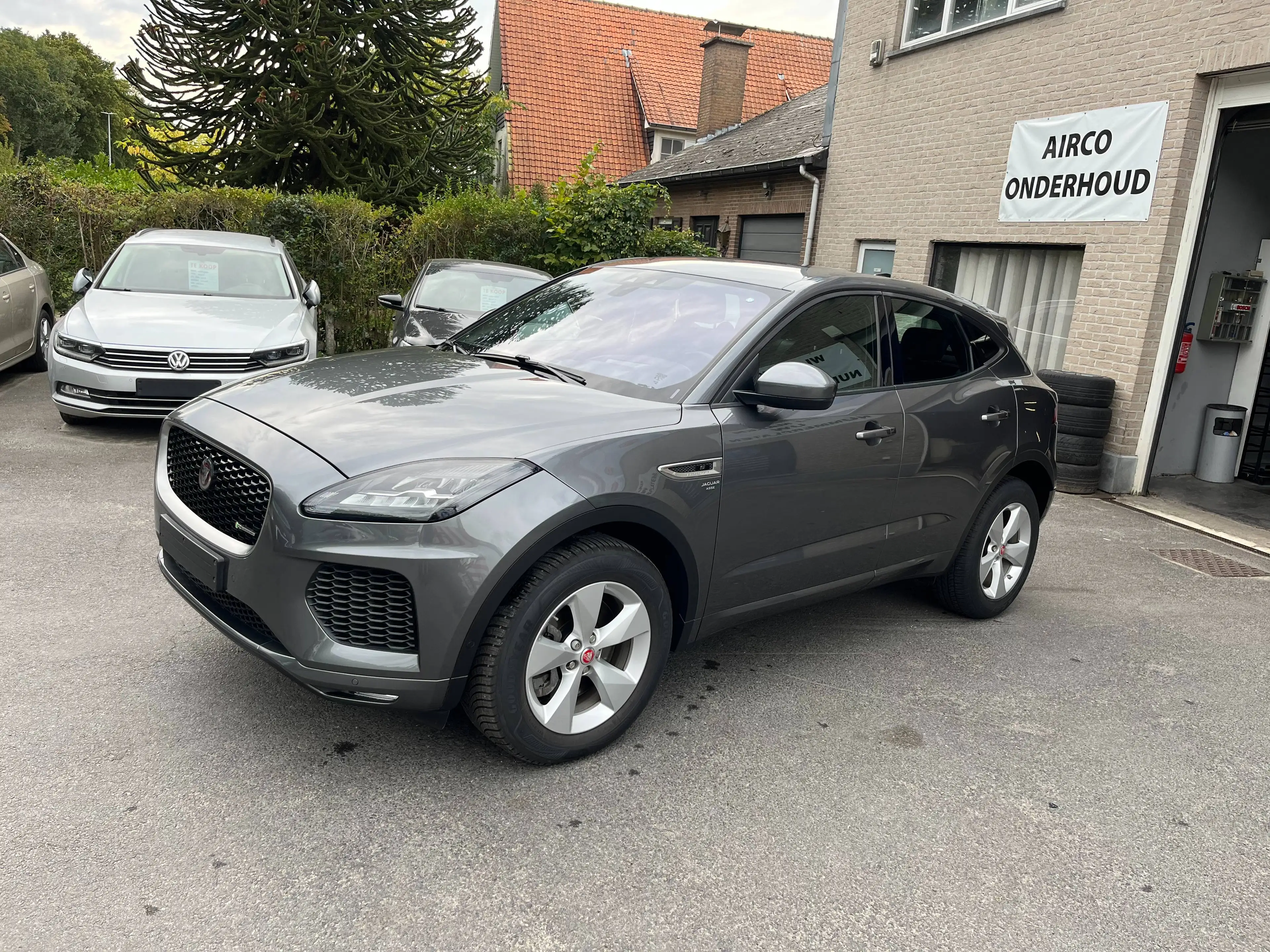 Jaguar E-Pace E-Pace 2.0 T AWD R-Dynamic
