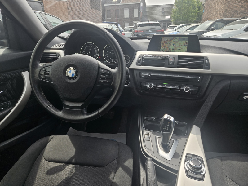 BMW 318 GT*1er PROPRIO*AUTOMATIQUE — photo 9