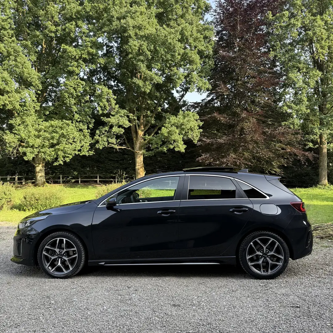 Kia Ceed / cee'd 1.6 CRDi MHEV GT-Line DCT Zwart - 2