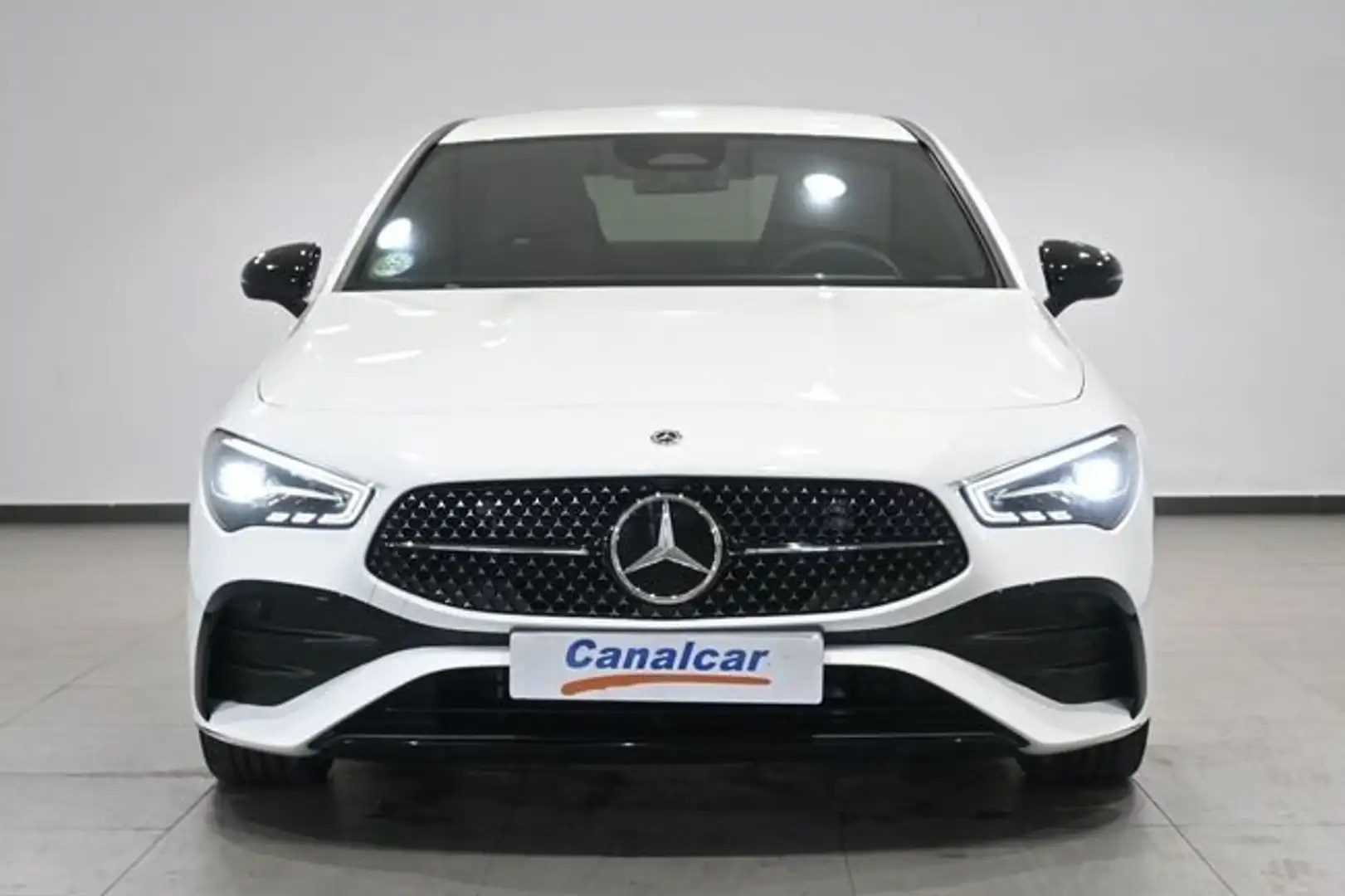 Mercedes-Benz A 200 Sedán Blanco - 2