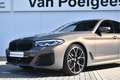 BMW 520 5 Serie Sedan 520i Business Edition Plus M Sportpa Grijs - thumbnail 17