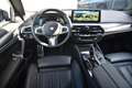 BMW 520 5 Serie Sedan 520i Business Edition Plus M Sportpa Grijs - thumbnail 21