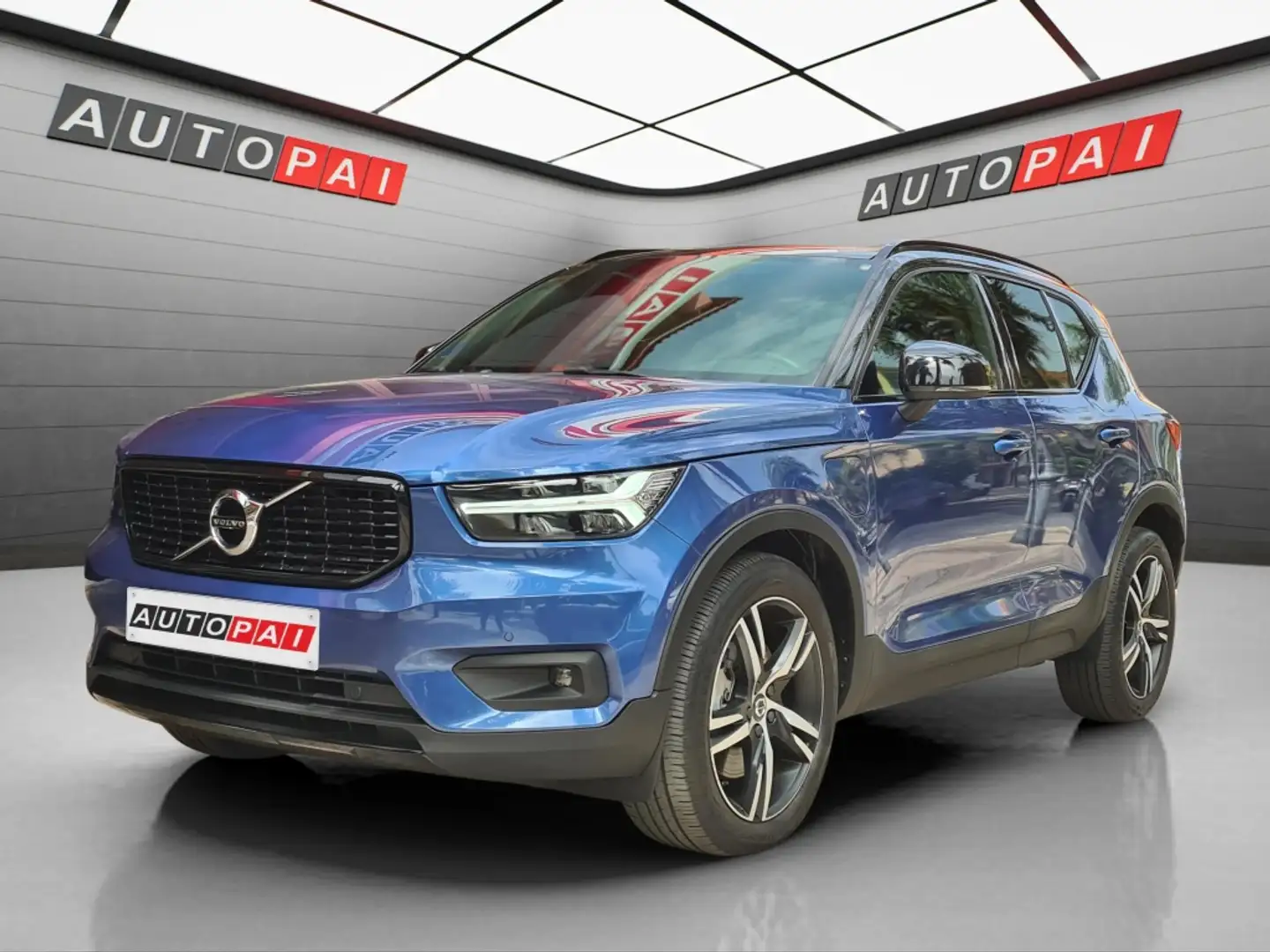 Volvo XC40 T4 Recharge Plus Dark Aut. Azul - 1