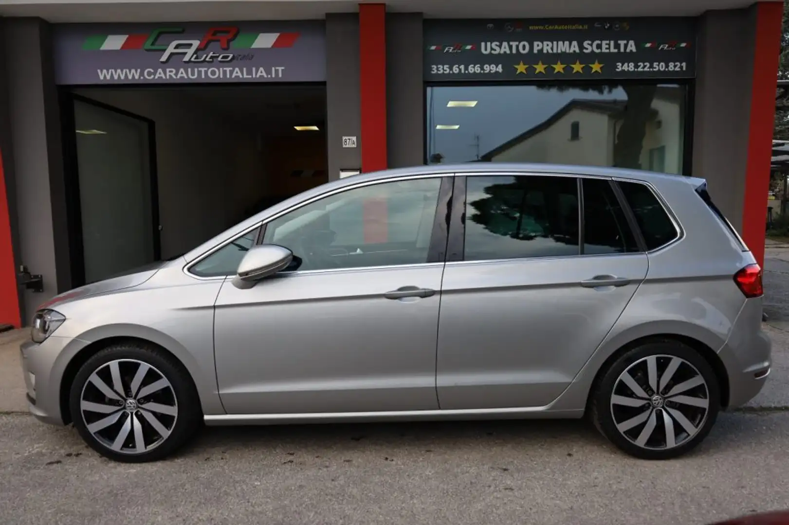 Volkswagen Golf Sportsvan Business 1.6 TDI 110CV Highline Neopatentati Grigio - 2