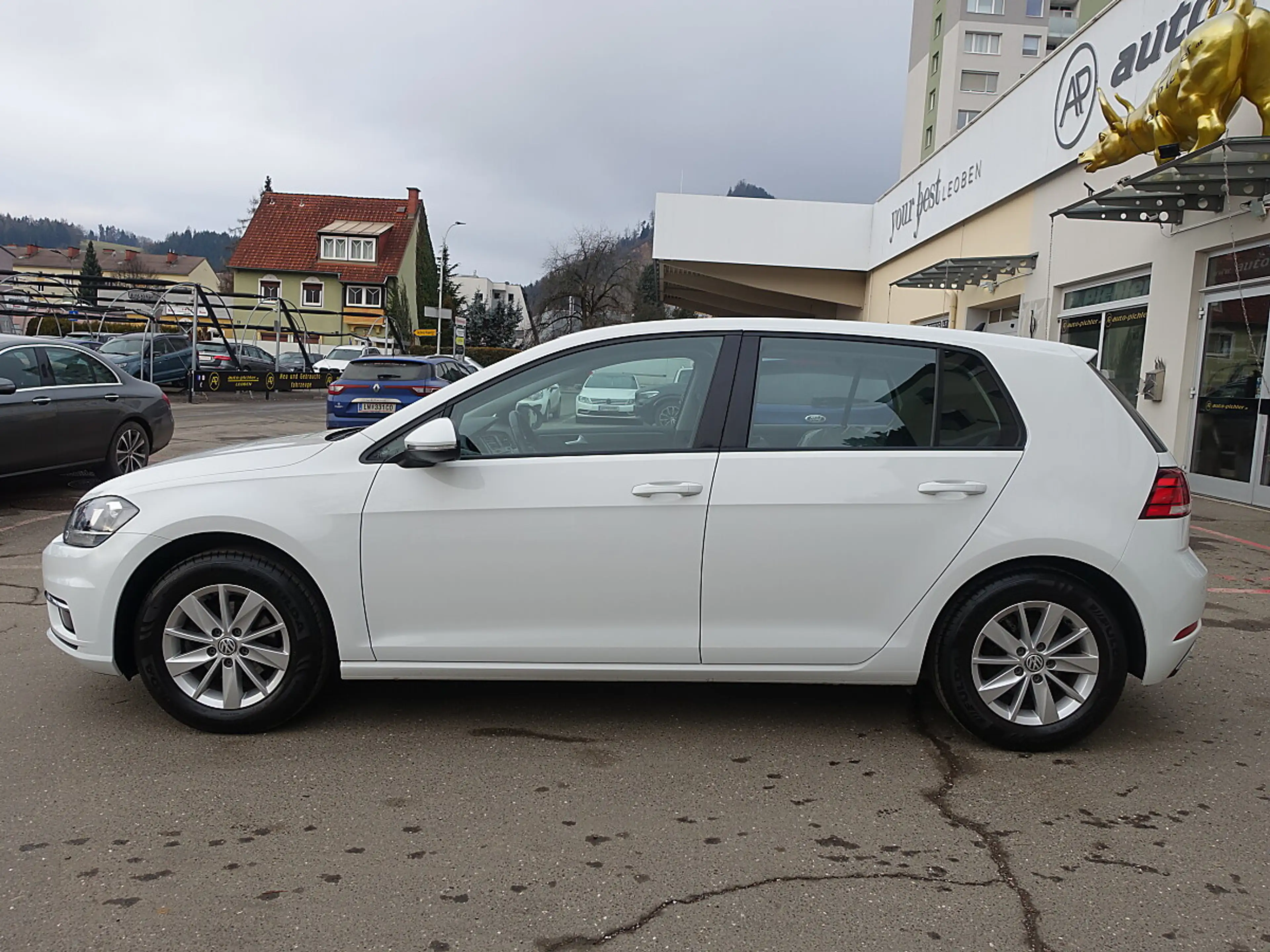 Volkswagen Golf R abbit 1,0 TSI — photo 4