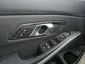 BMW 318 d Tour Autom.*FACELIFT*PERFORMANCE,HUD,19Zoll Weiß - thumbnail 29