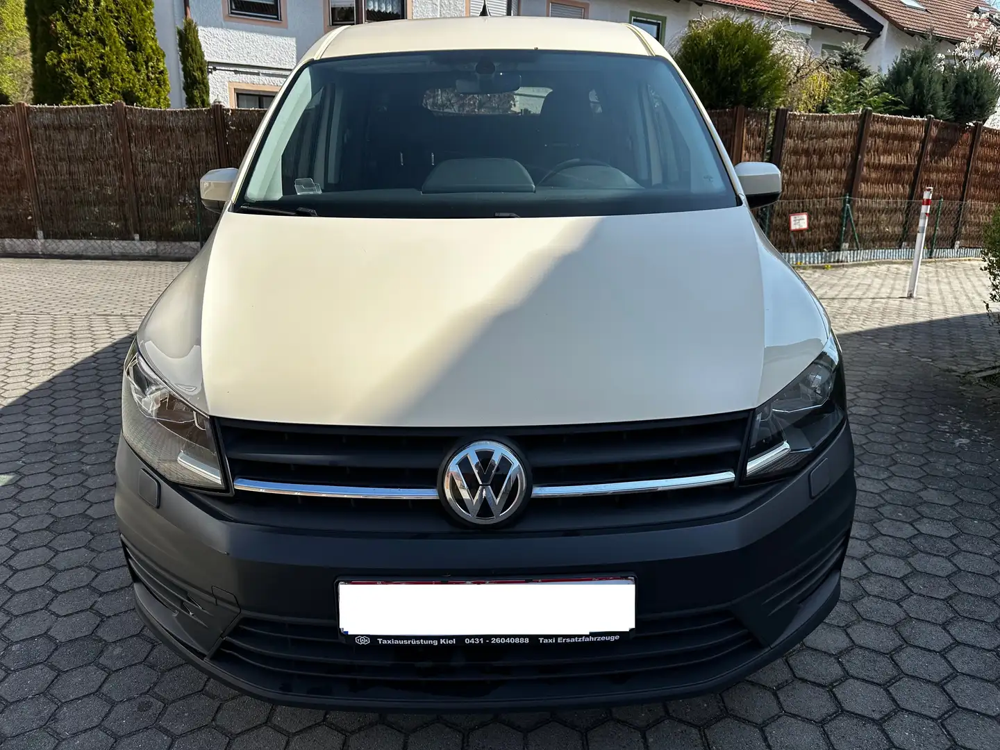 Volkswagen Caddy Maxi Trendline BMT*TAXIPACKET*ROLLSTÜHLRAMPE Beige - 1