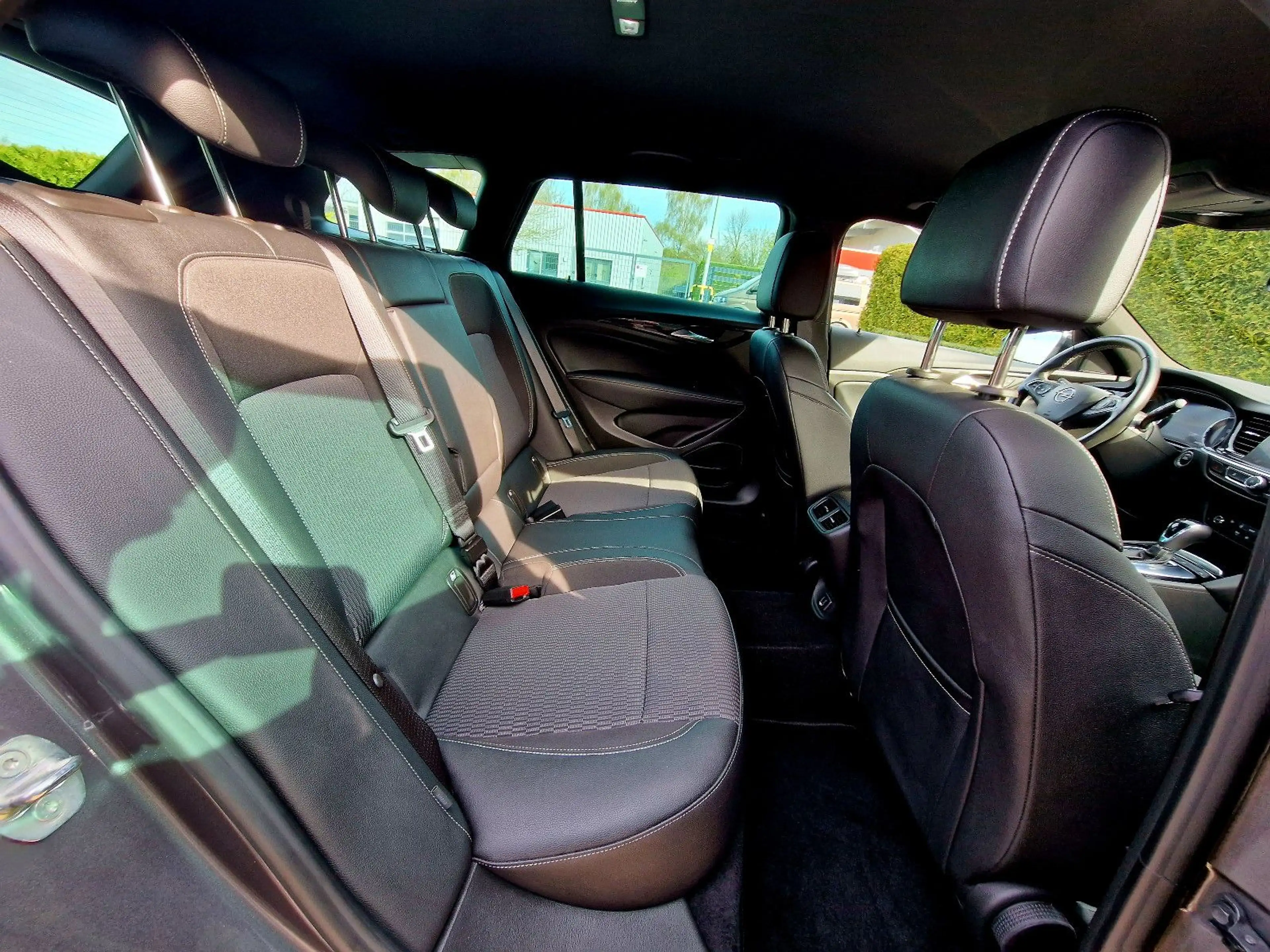 Opel Insignia ST Business Automatik (AHK,HuD, Kamera) — photo 14